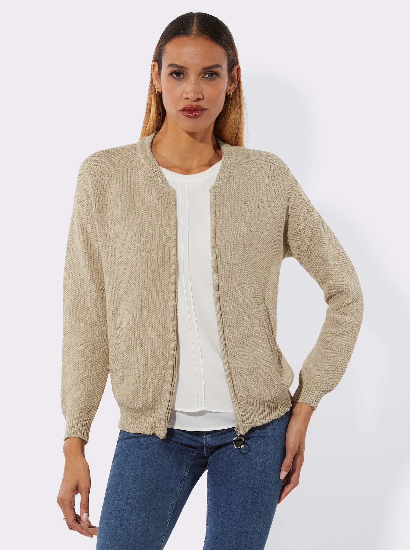 Strickjacke mit Glanzgarn und Pailletten - sand