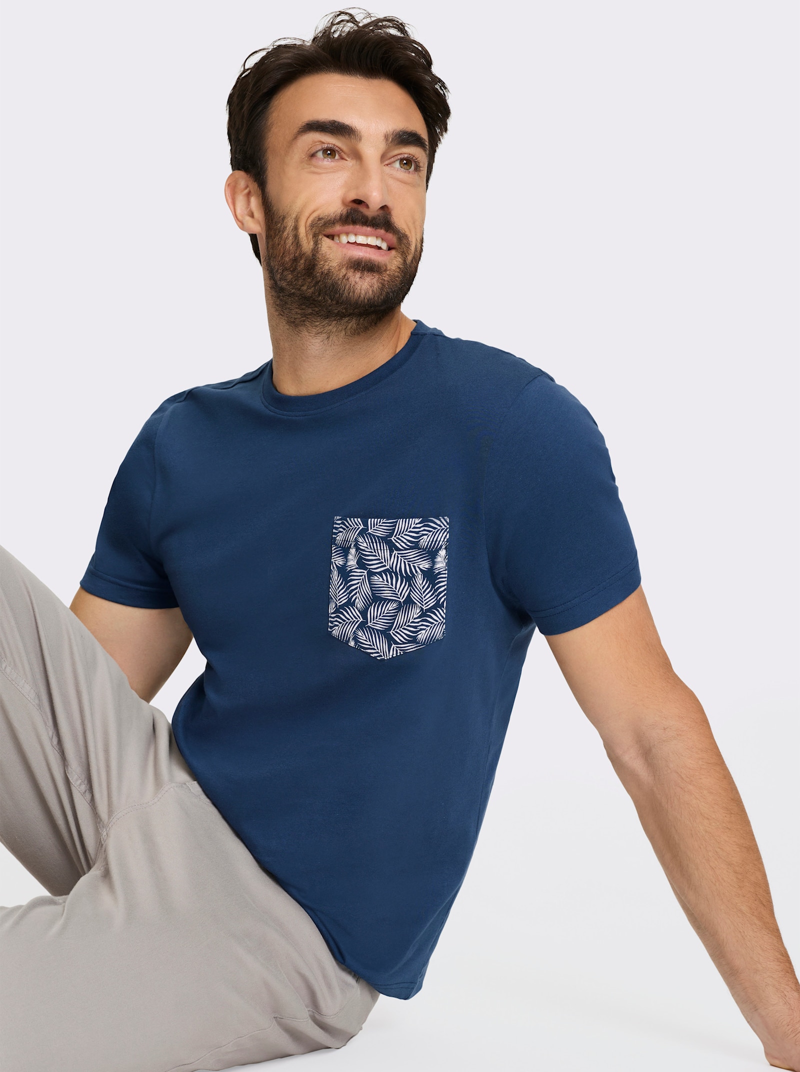 Catamaran Kurzarmshirt mit bedruckter Brusttasche - dunkelblau