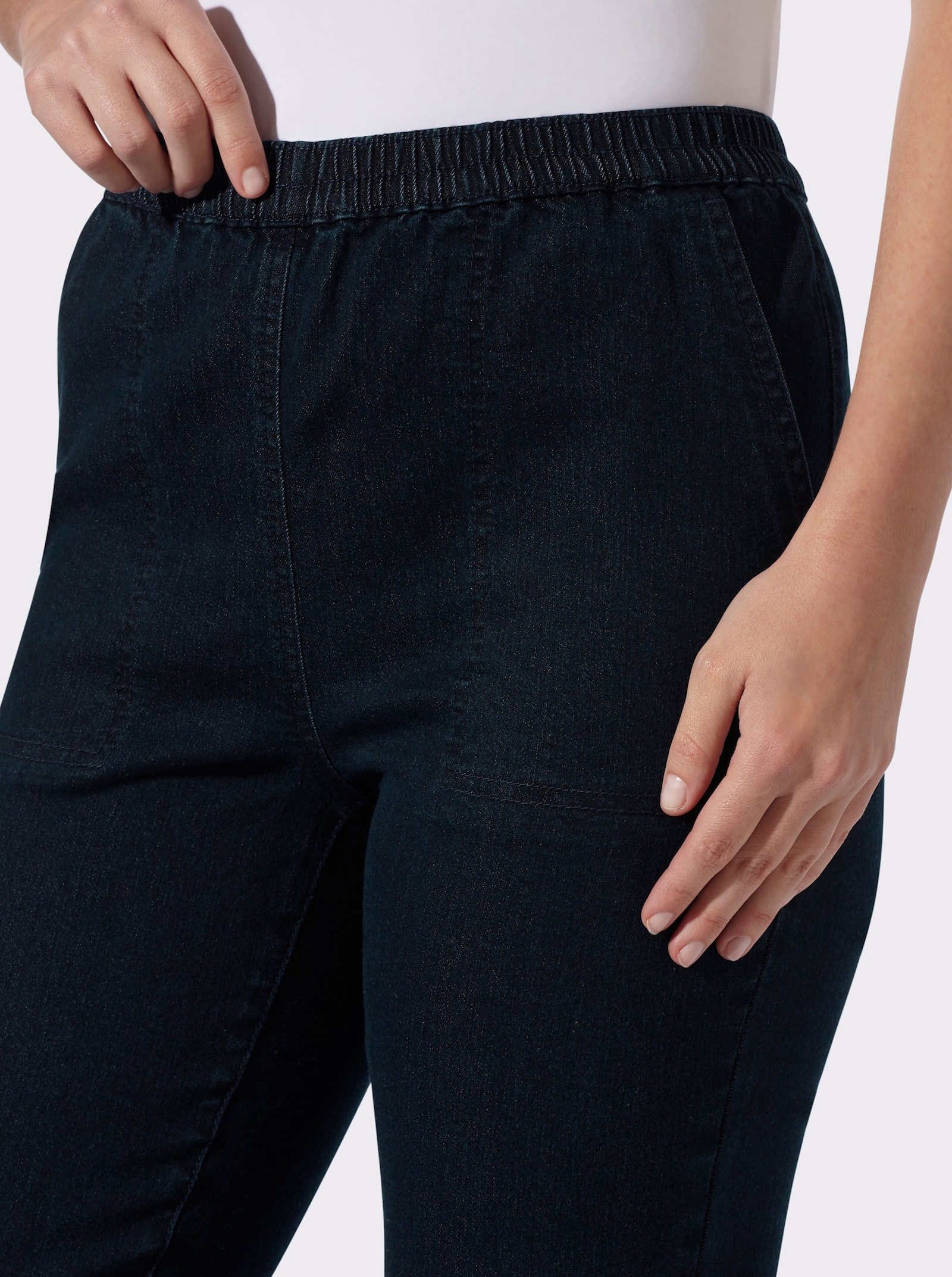 Schlupfjeans mit schrägen Taschen - dark blue