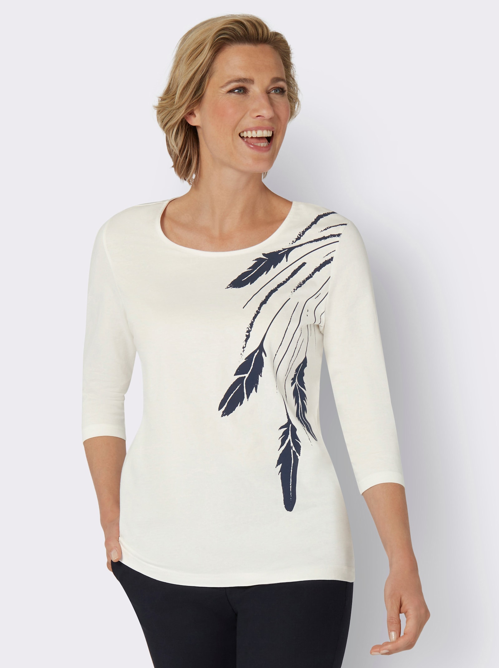 Topp med 3/4-ärm och placerat tryck - gräddvit