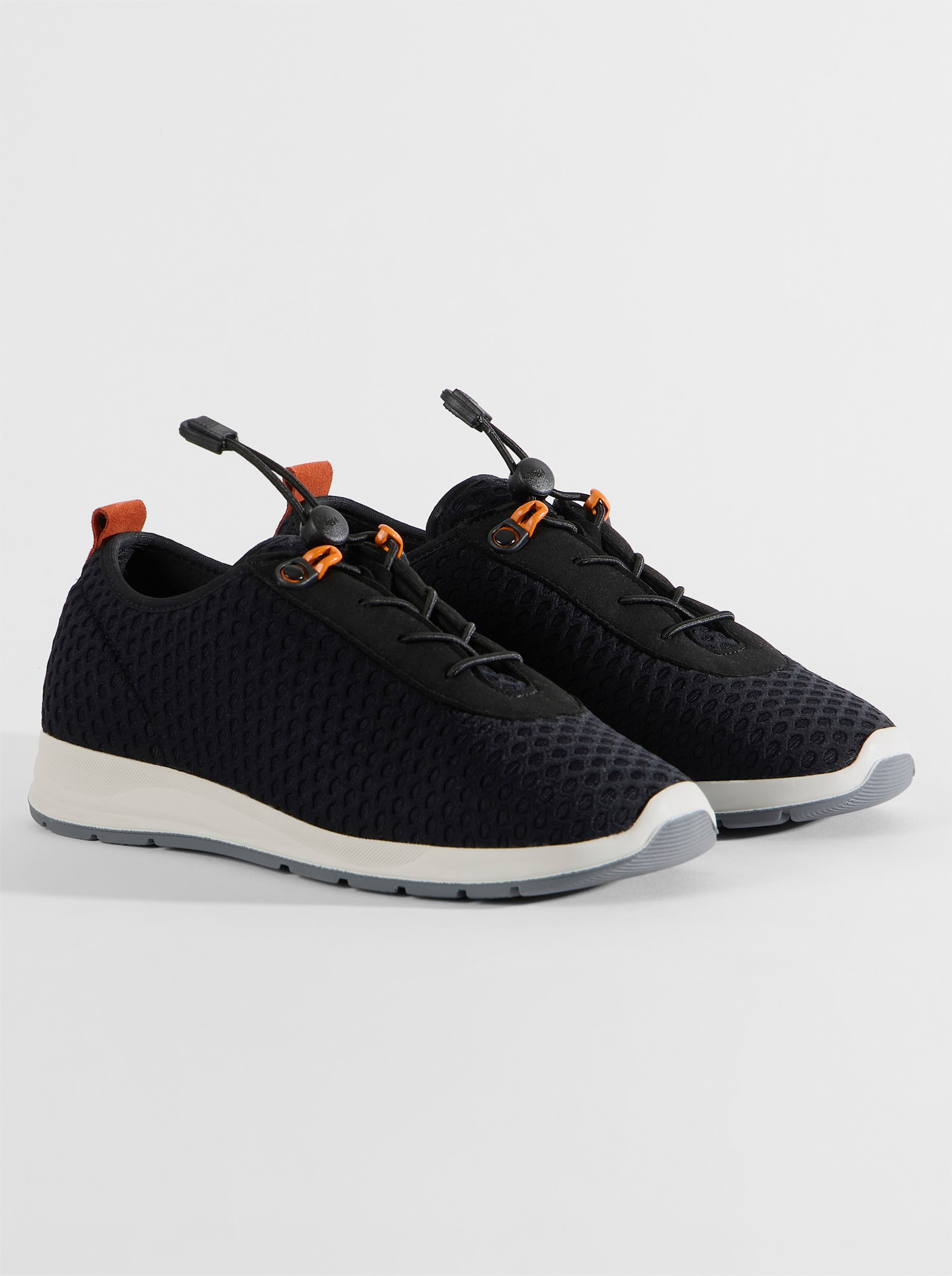 Varomed Sneaker mit Memory-Wechselfußbett - schwarz