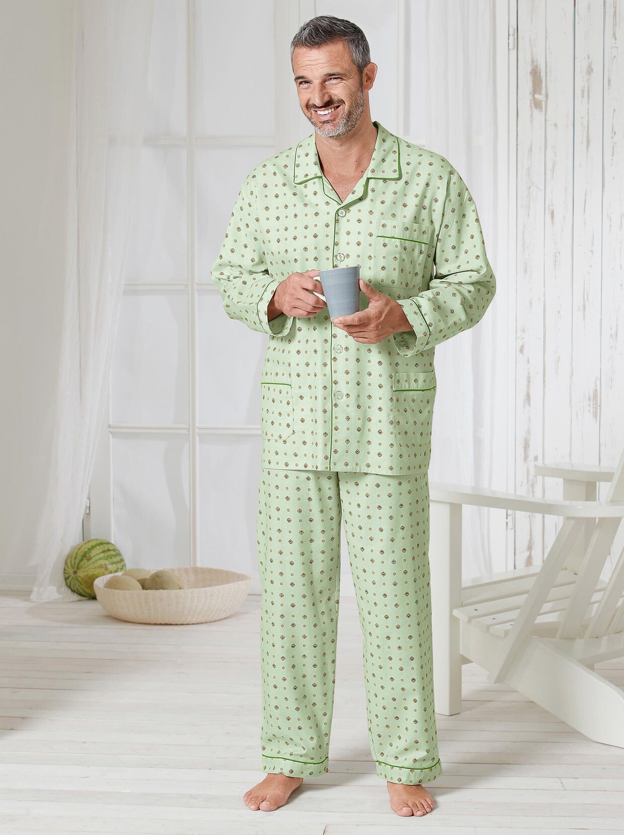 KINGsCLUB Pyjama - grün