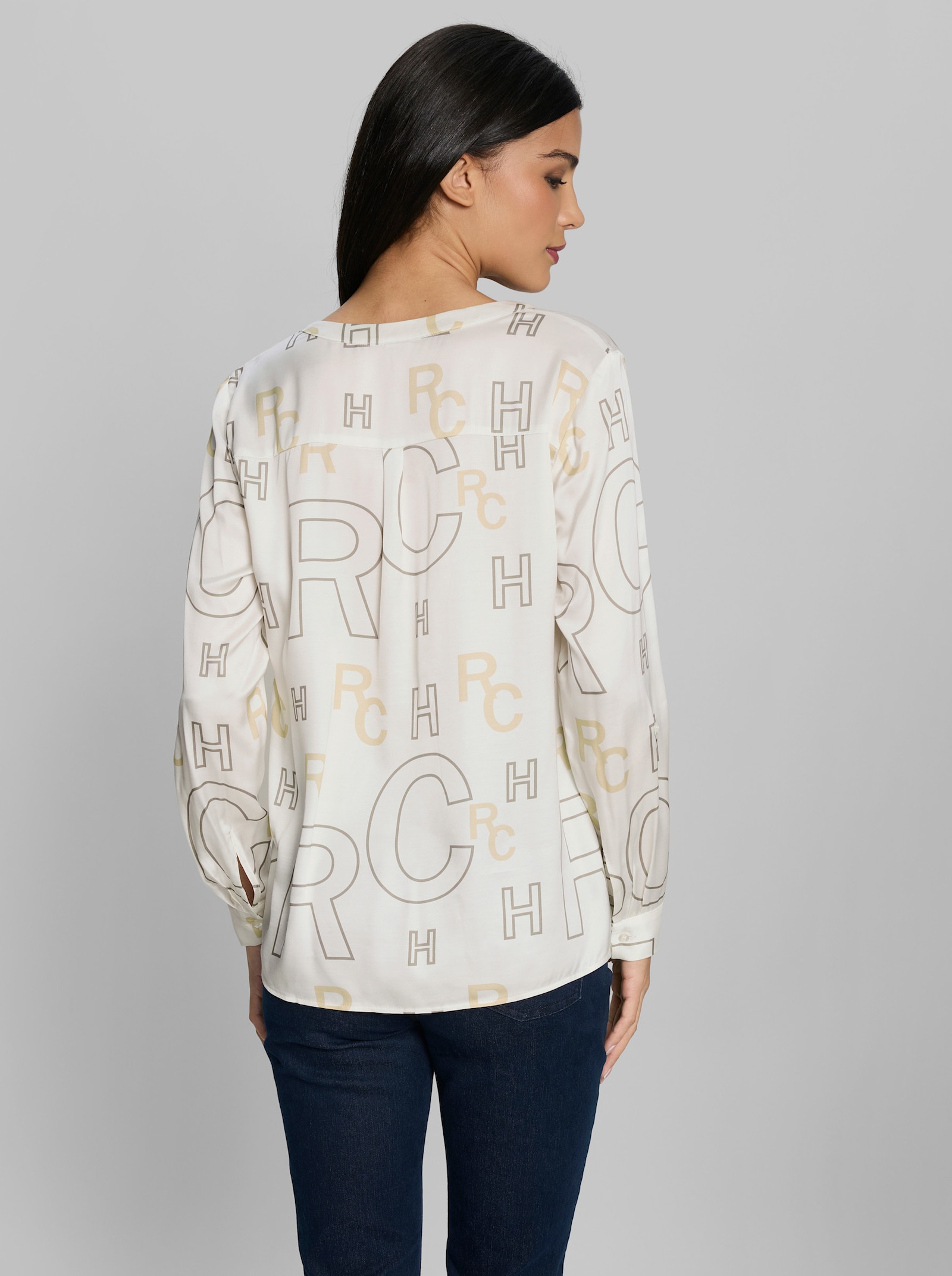 heine Druckbluse mit Lettering-Print - ecru-sand-bedruckt