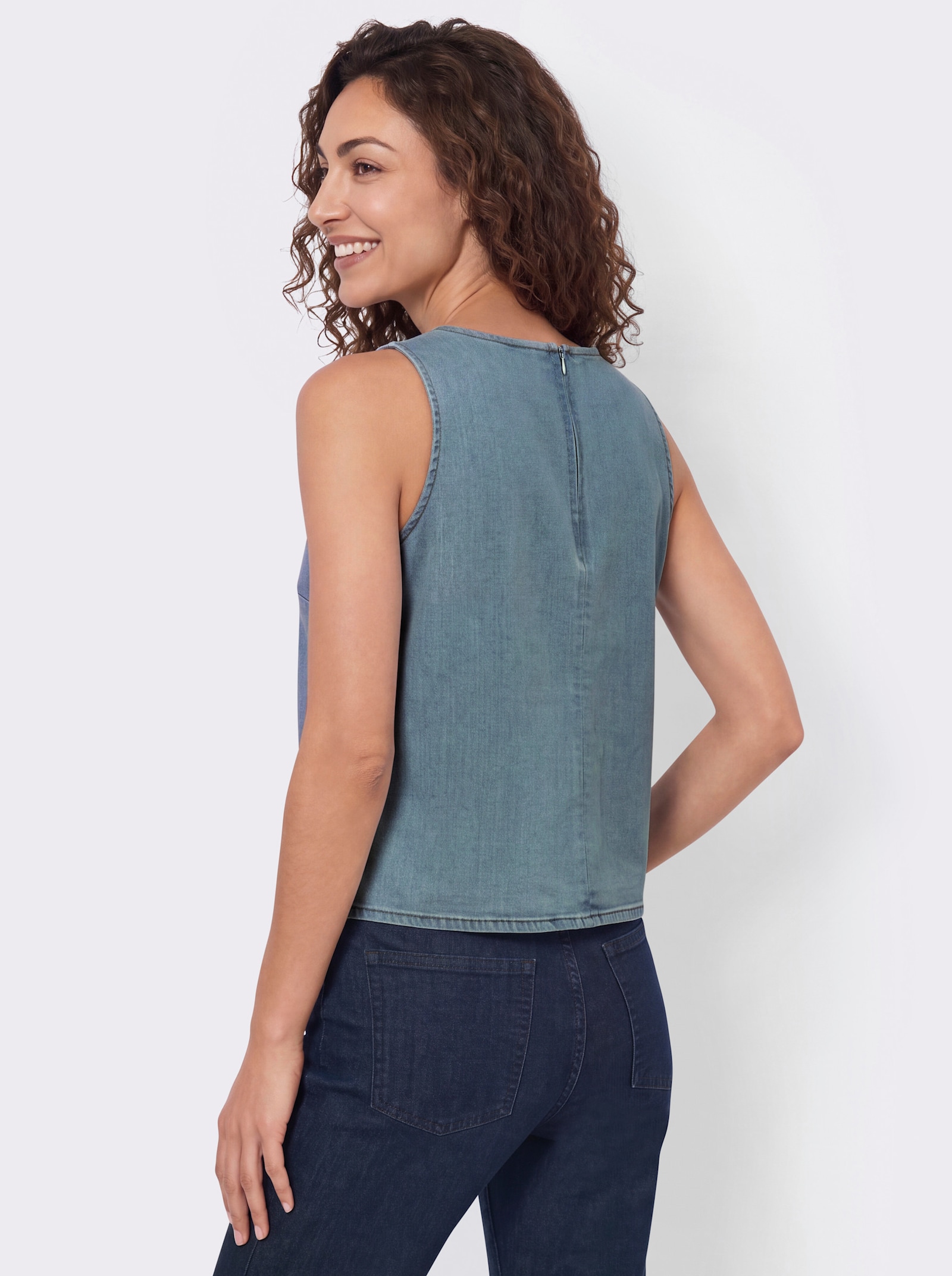 Jeanstop mit Stickerei am Saum - blue-bleached