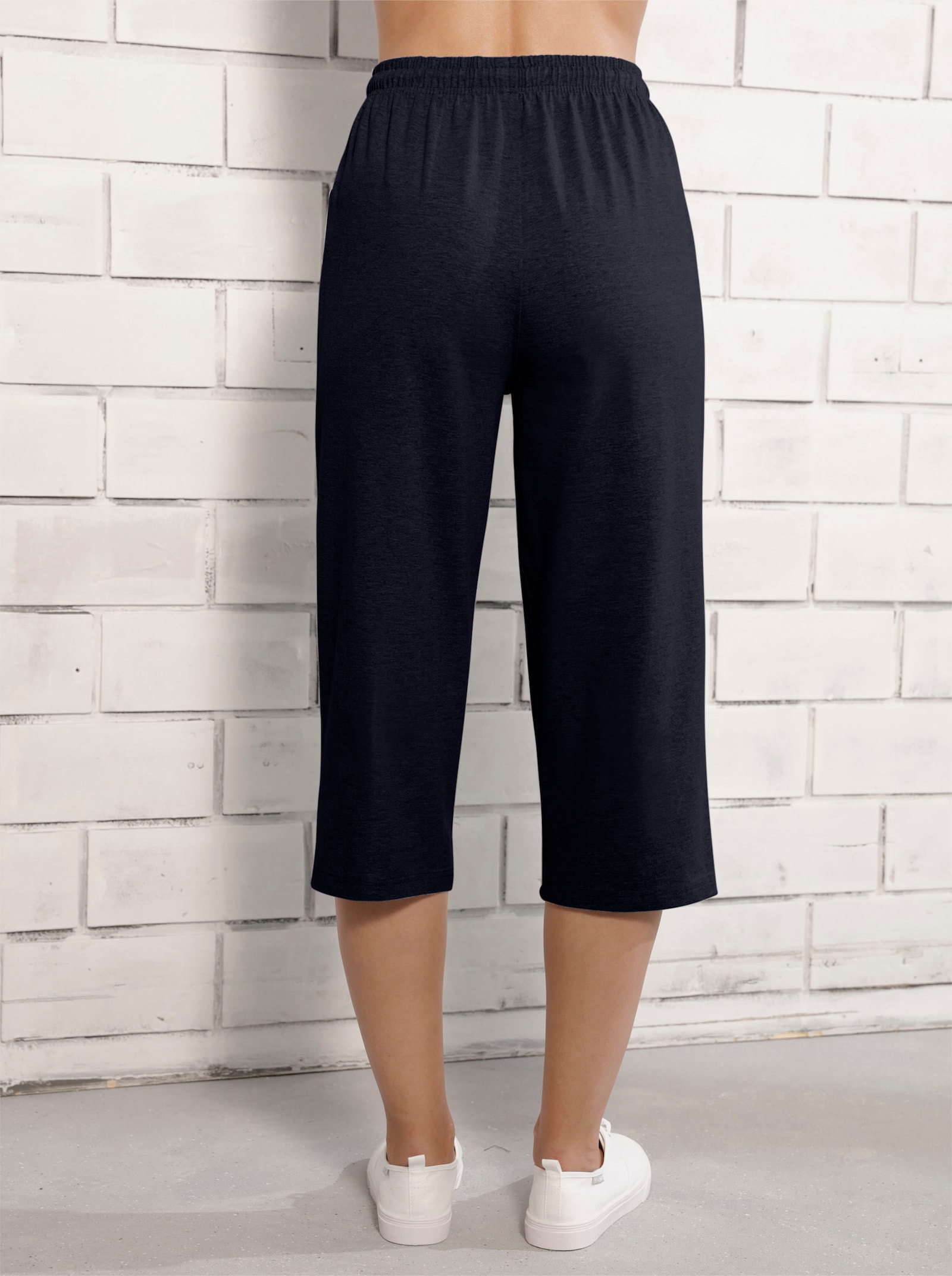 Caprihose in Stretch-Qualität - marine