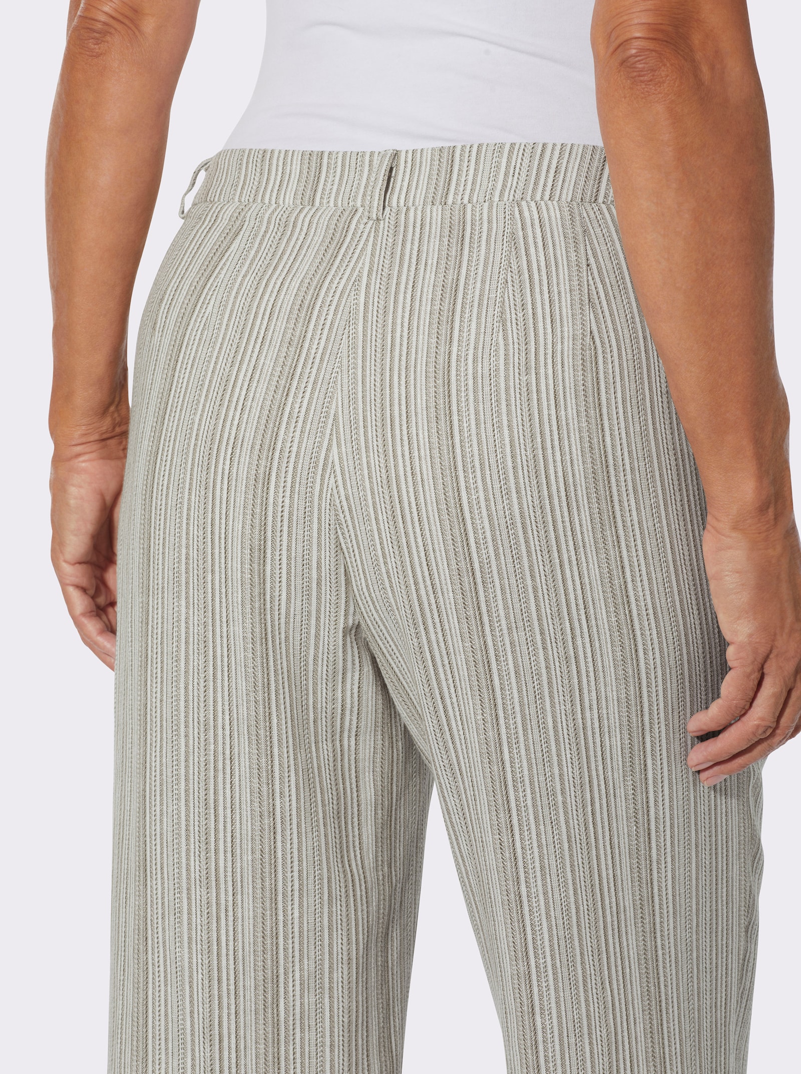 Bermudas mit Leinen-Anteil - champagner-khaki-gestreift