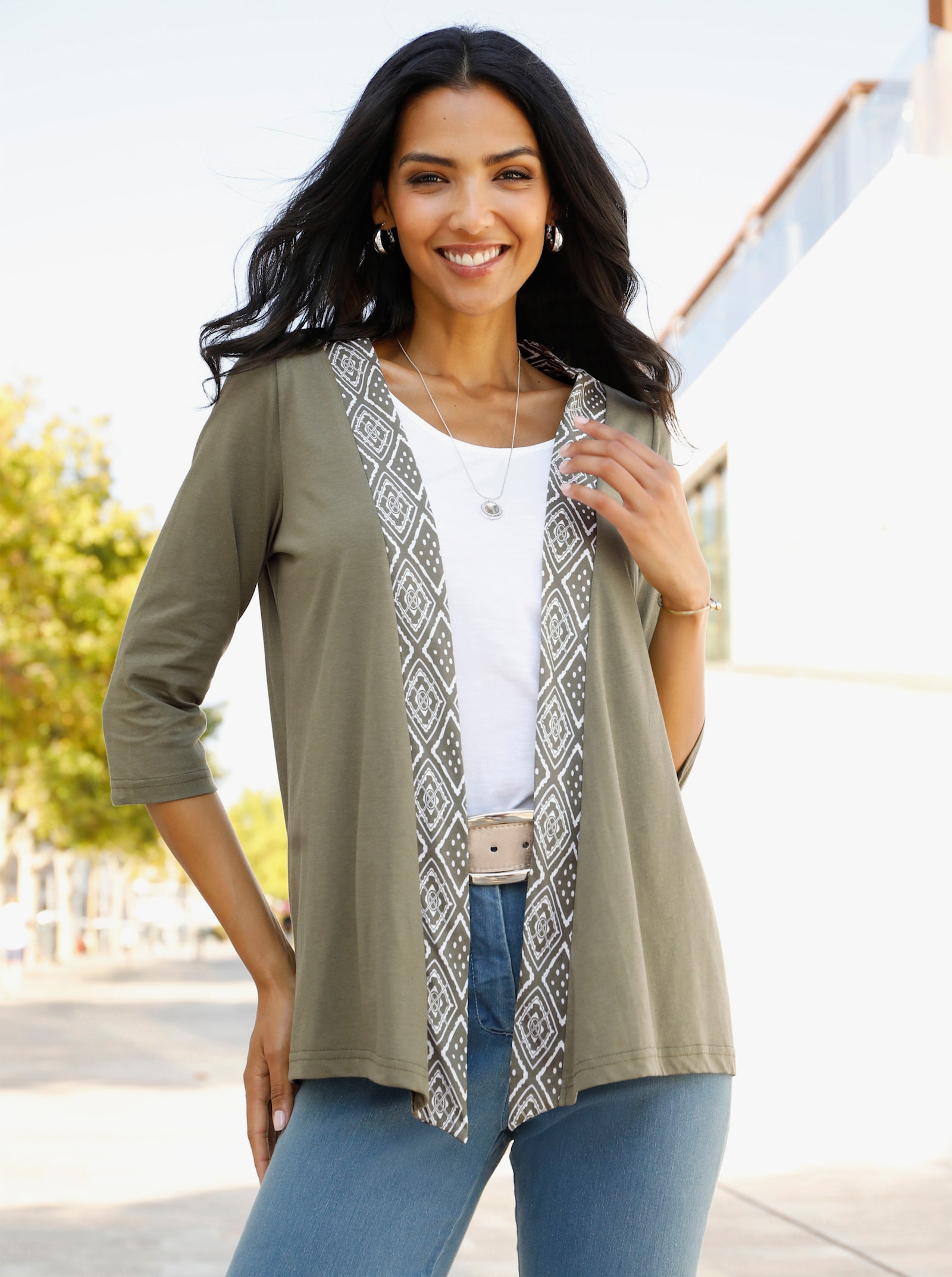 Shirtjasje met bies in etnostijl - kaki/ecru