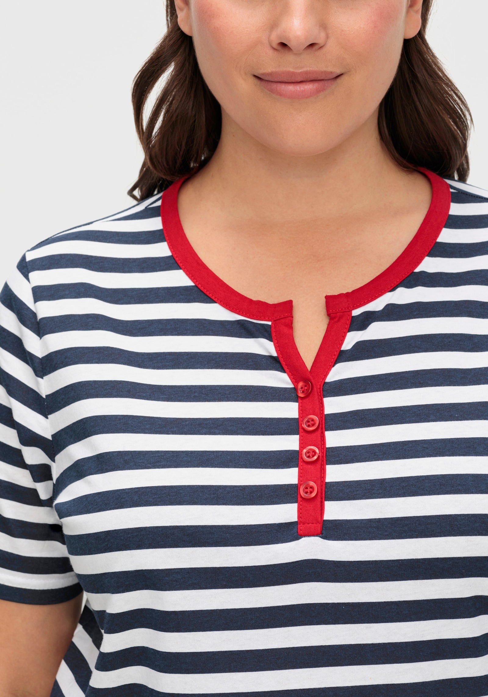 Kurzarmshirt im maritimen Dessin - weiß-marine-gestreift