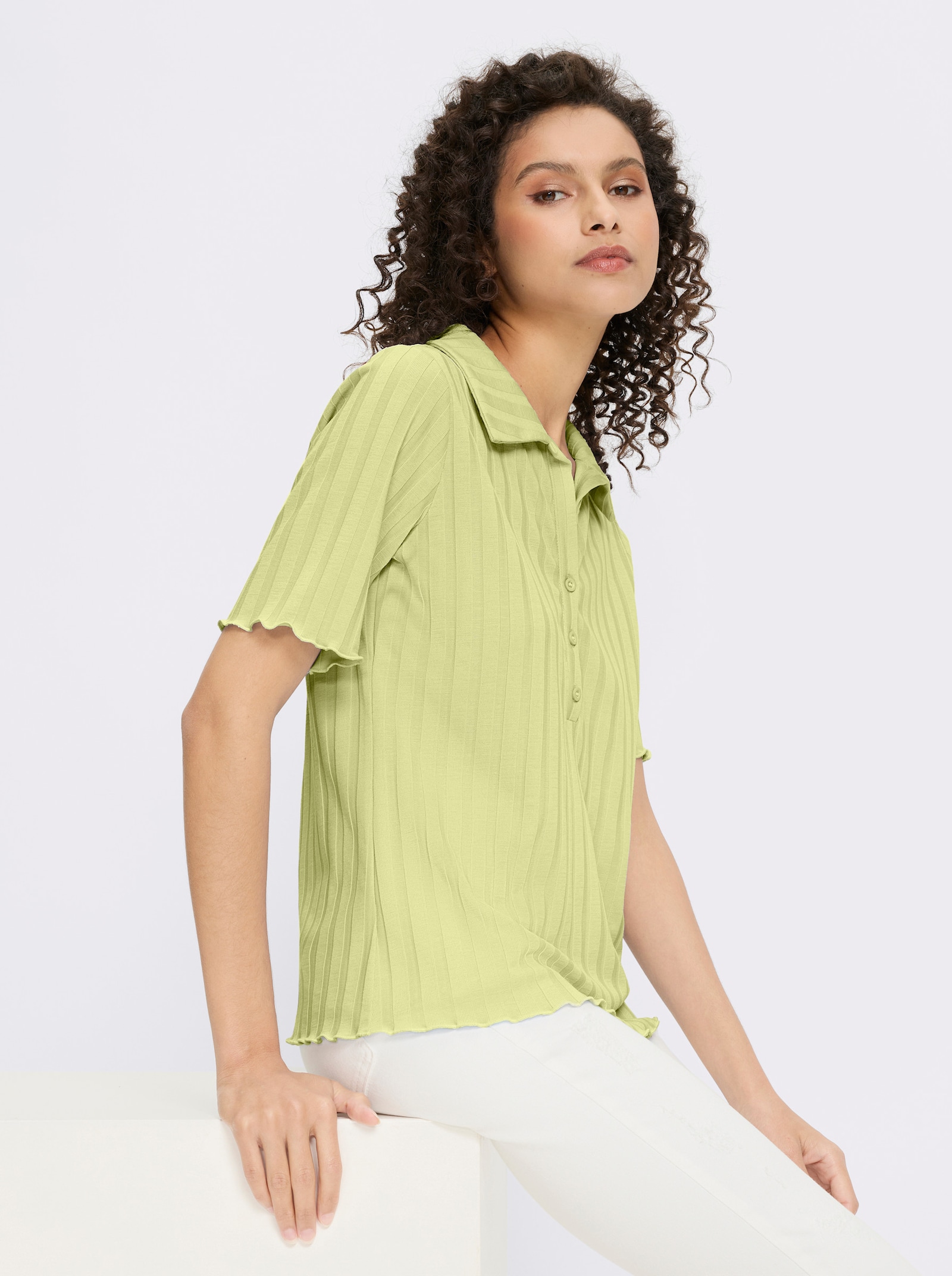 heine Kurzarmshirt mit Wellenkanten - pistazie