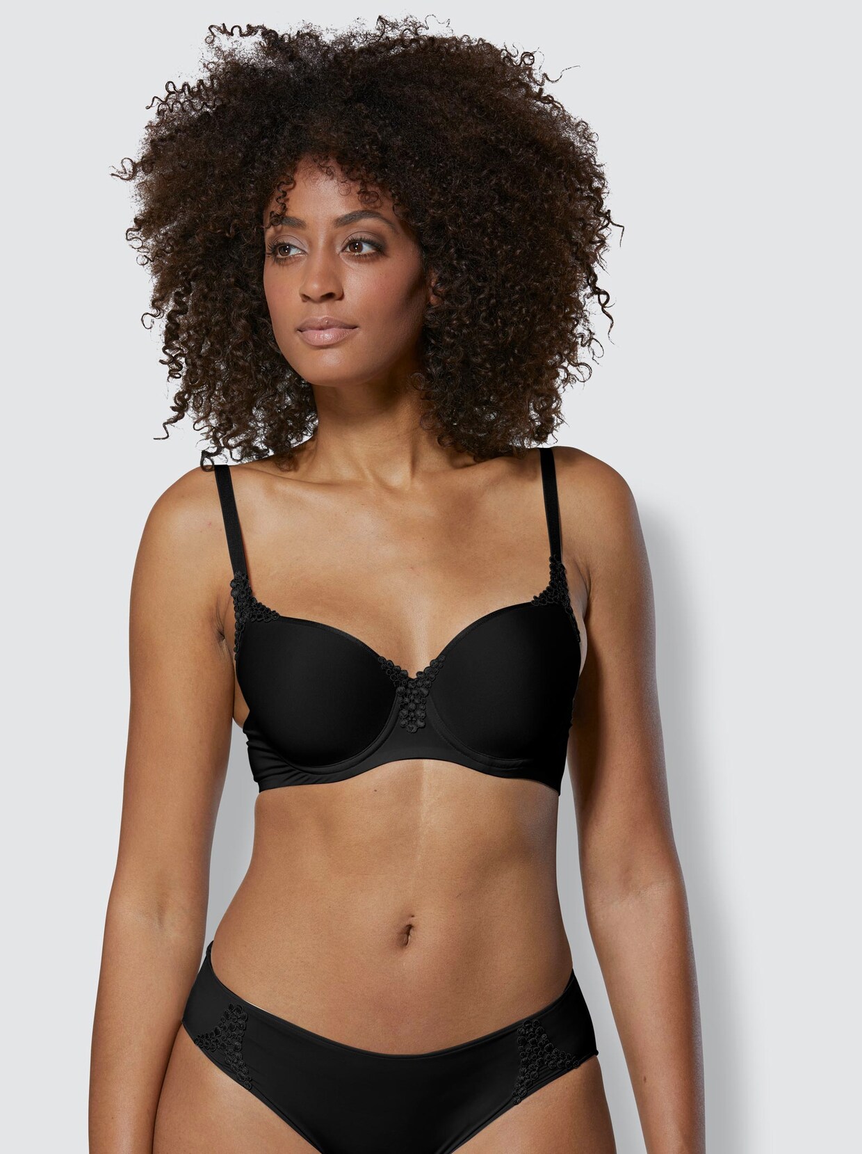 Viania Soutien-gorge à armatures spécial T-shirt - noir
