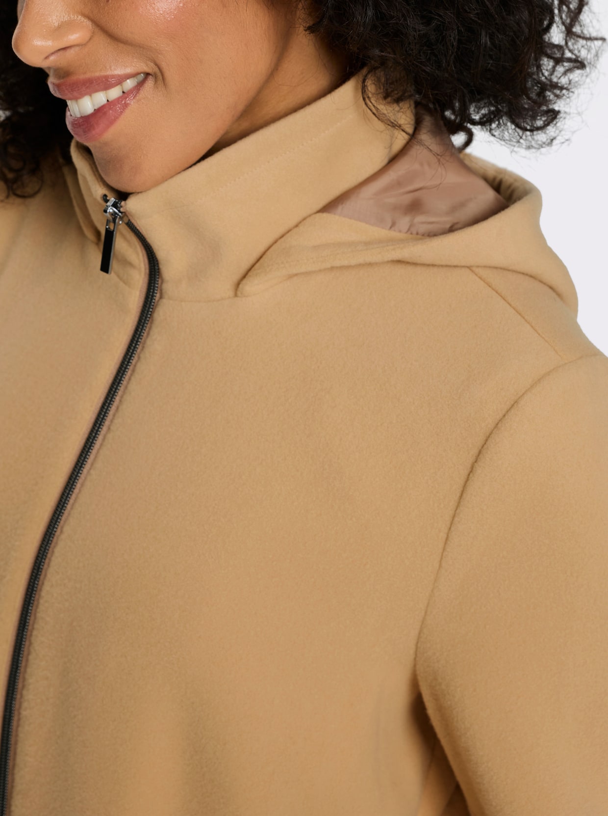 Vlněná bunda - velbloudí