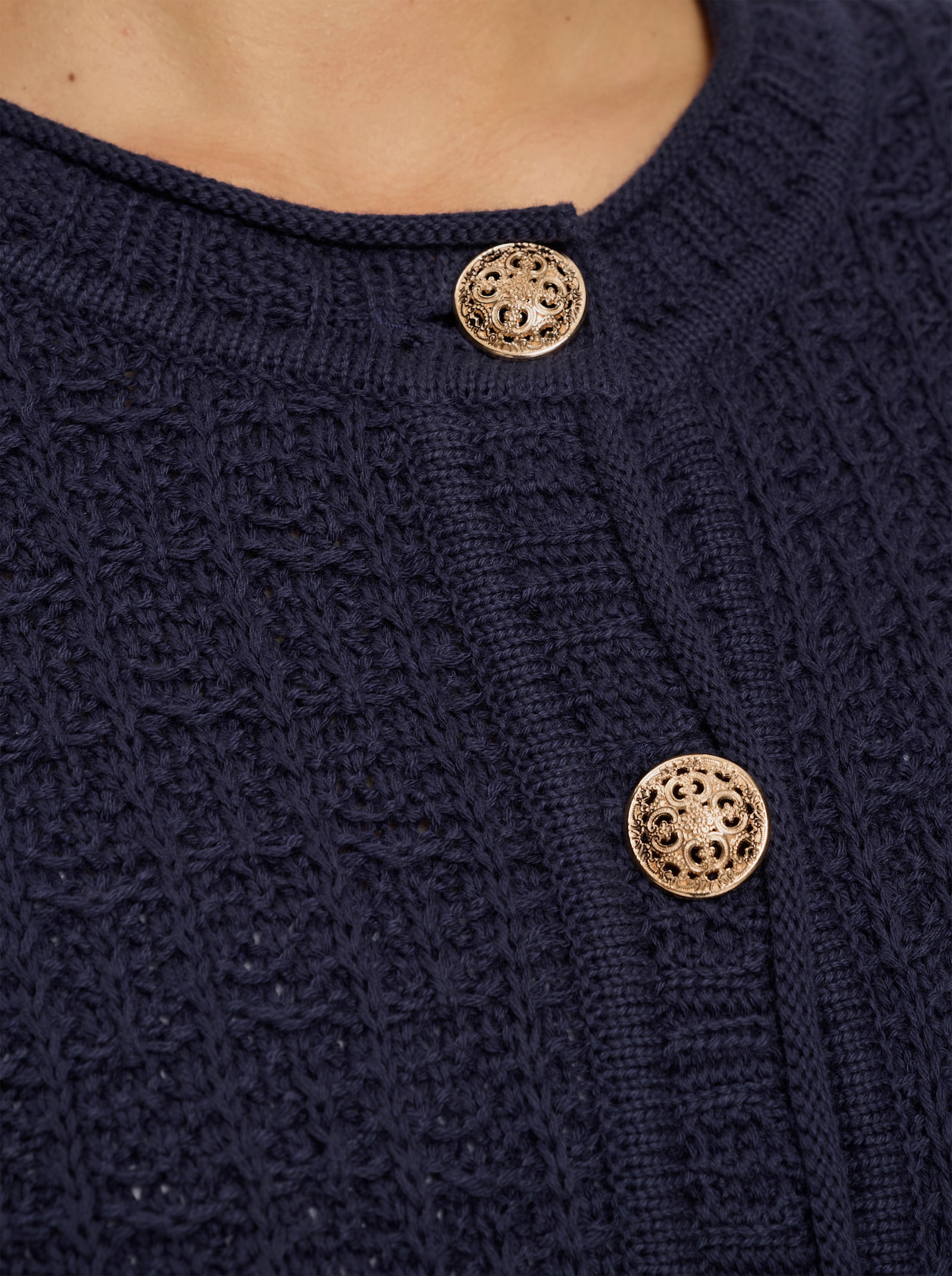 Strickjacke mit goldfarbenen Schmuckknöpfen - marine