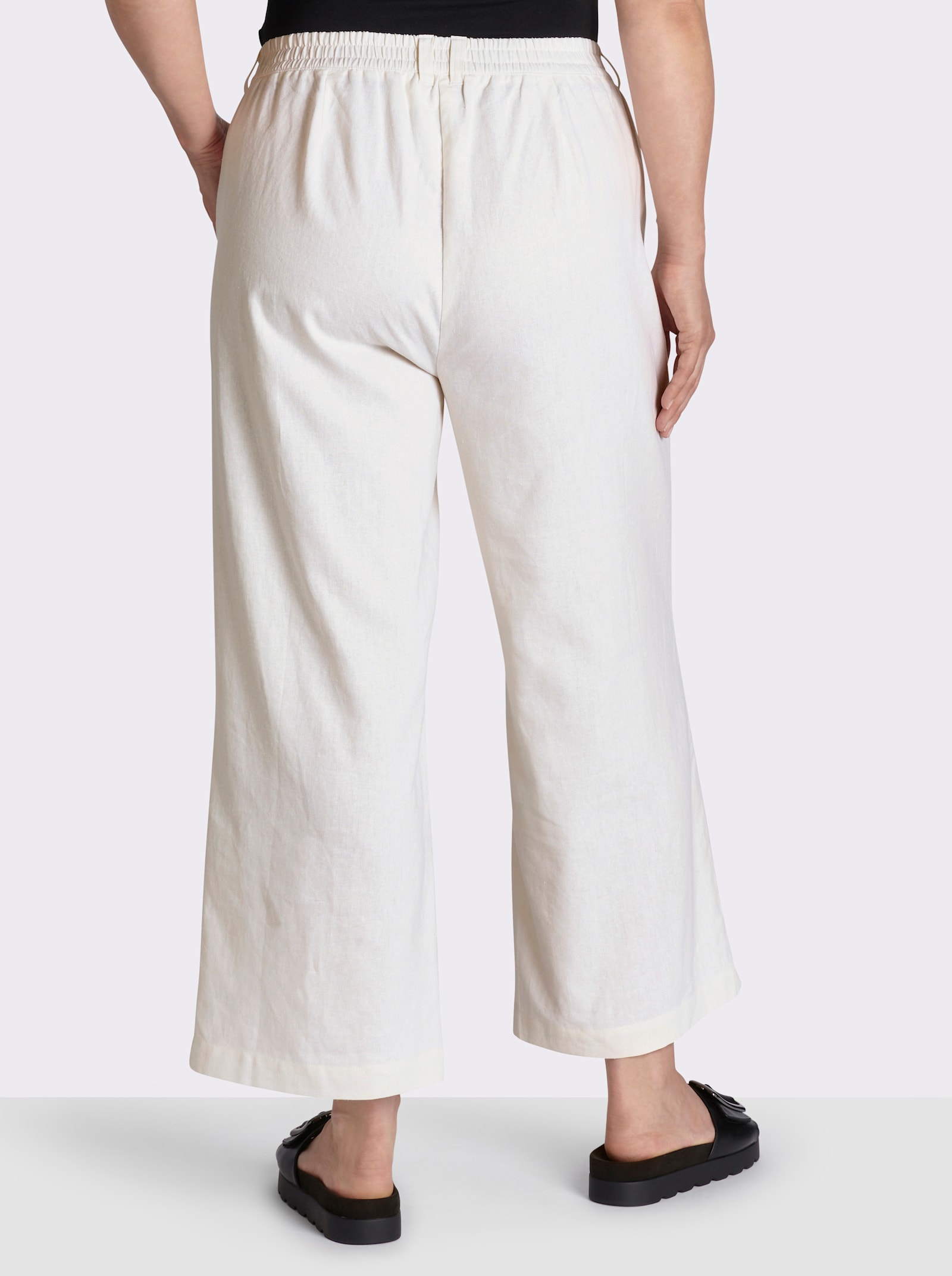 sheego Leinenhose mit Pailletten an den Taschen - ecru