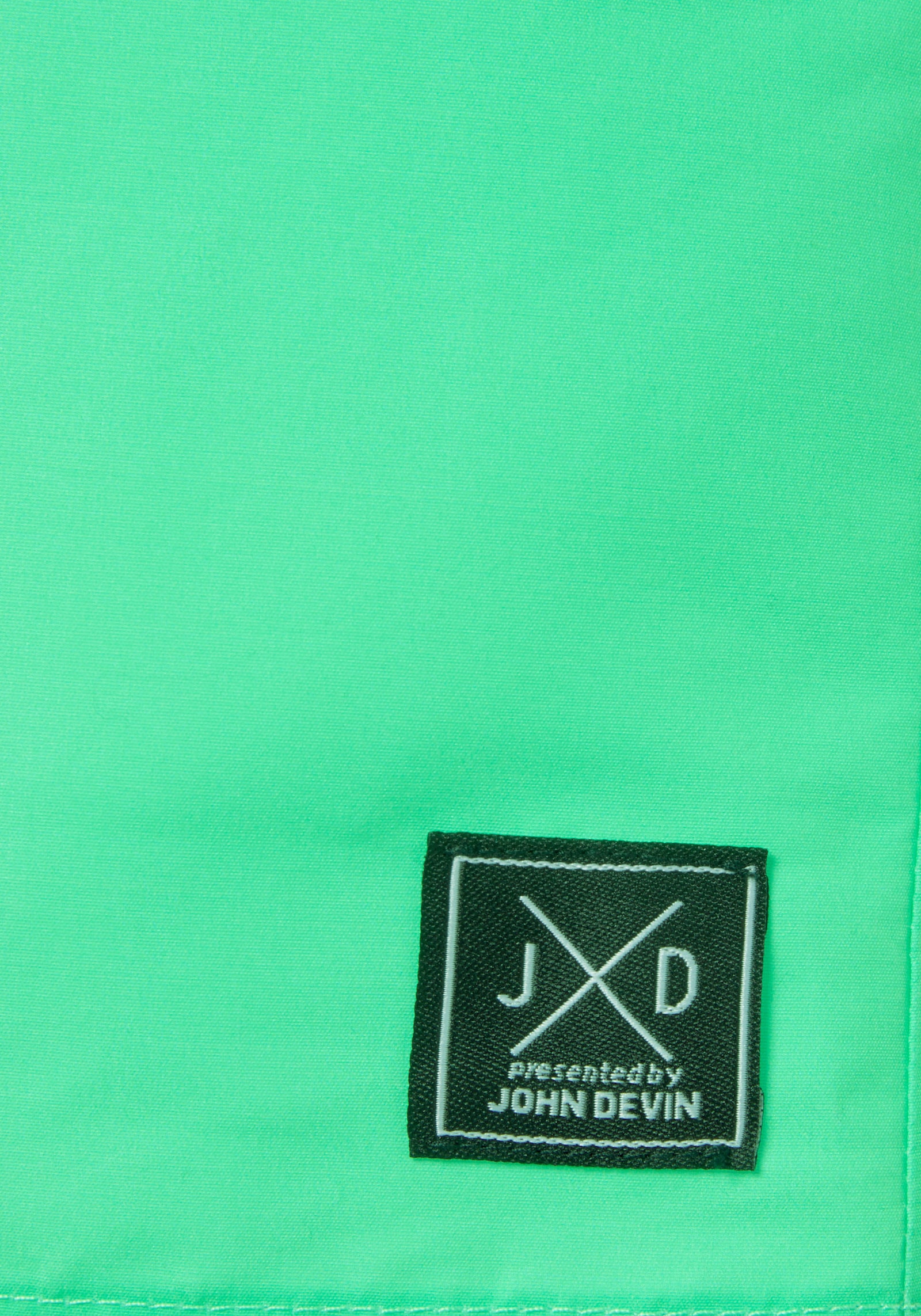 John Devin Badeshorts - grün