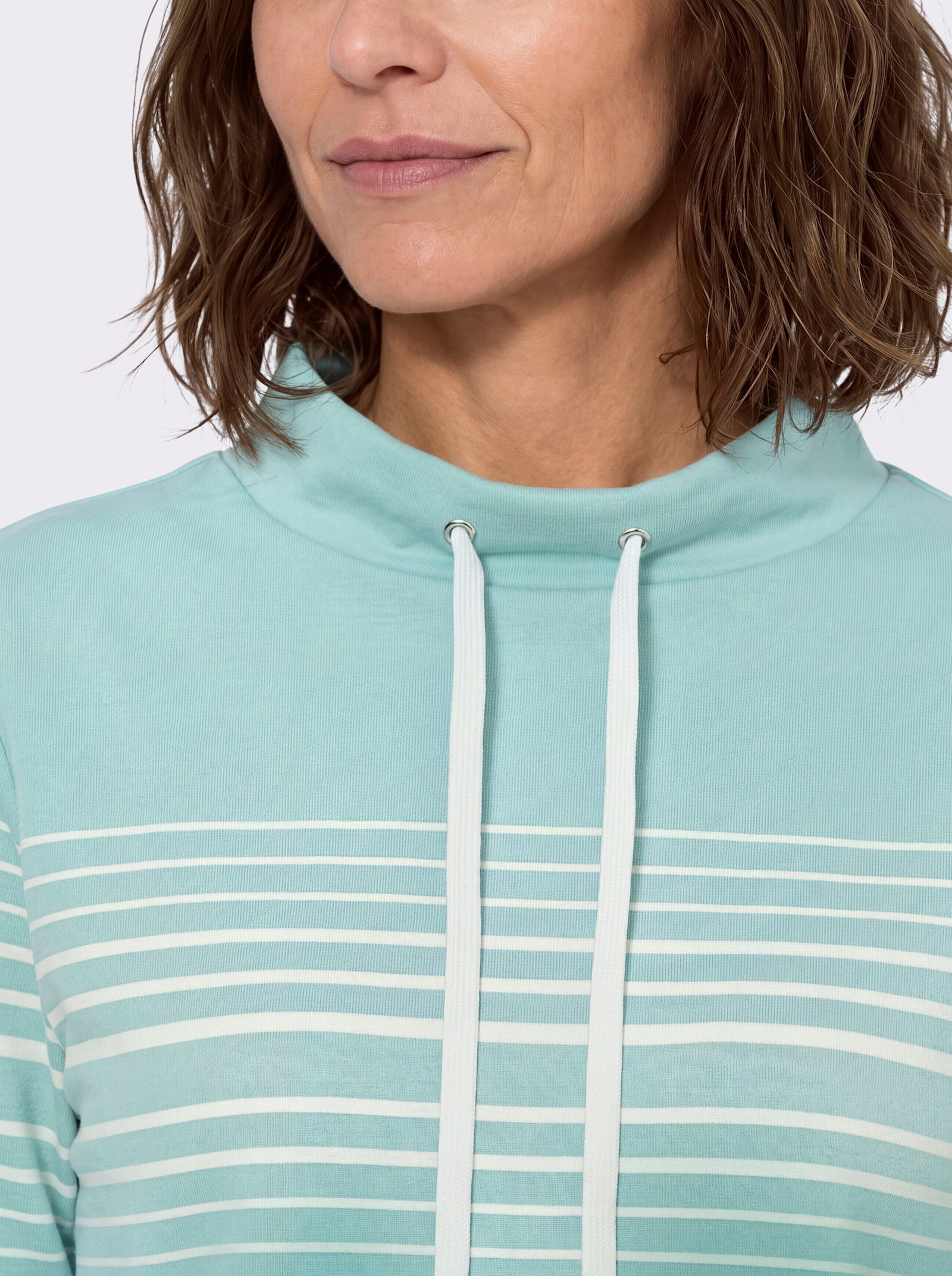 Sweatshirt mit Stehkragen - mint-ecru-geringelt