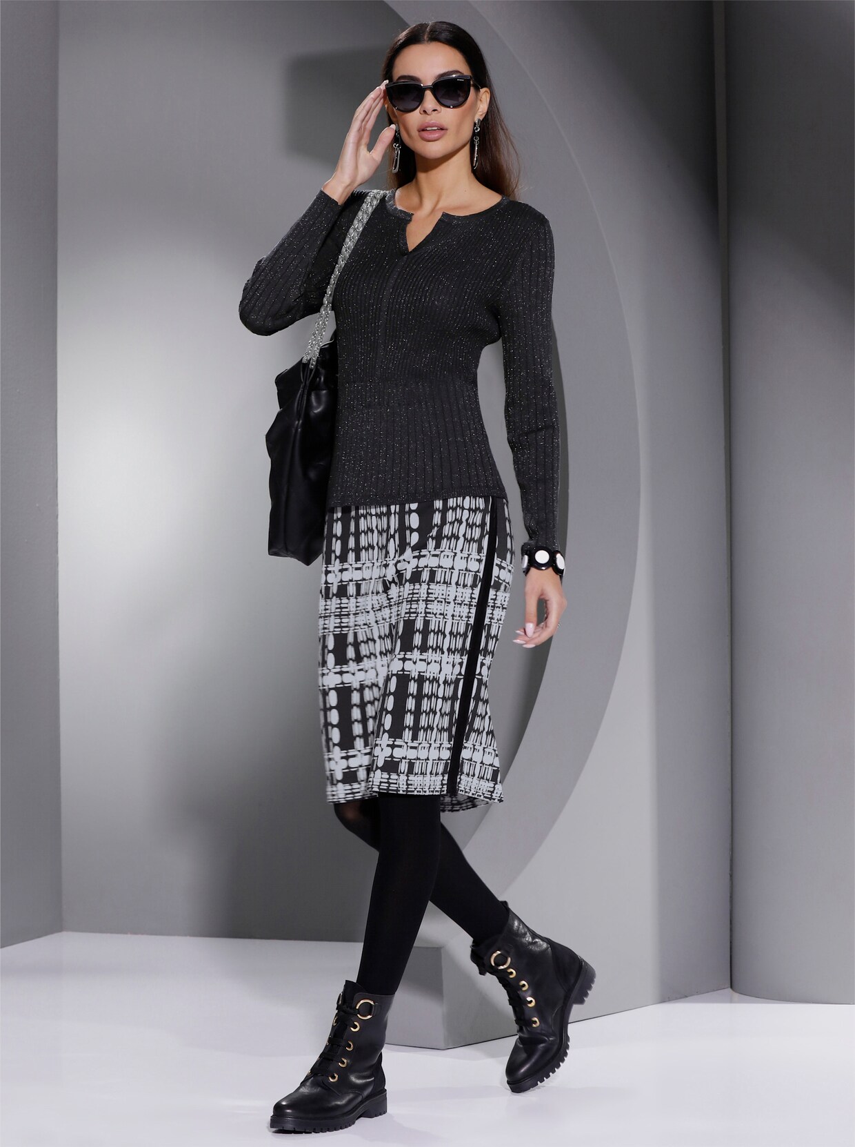 Pullover - schwarz