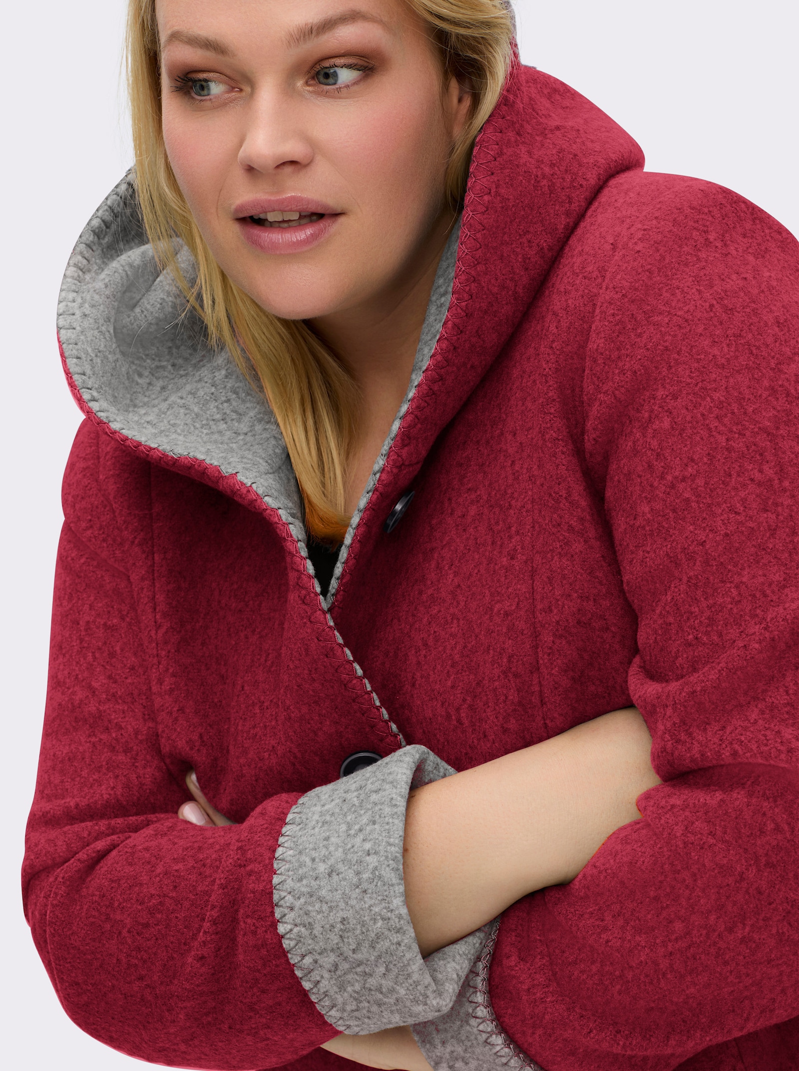 Kapuzenjacke in Woll-Optik - kirsche