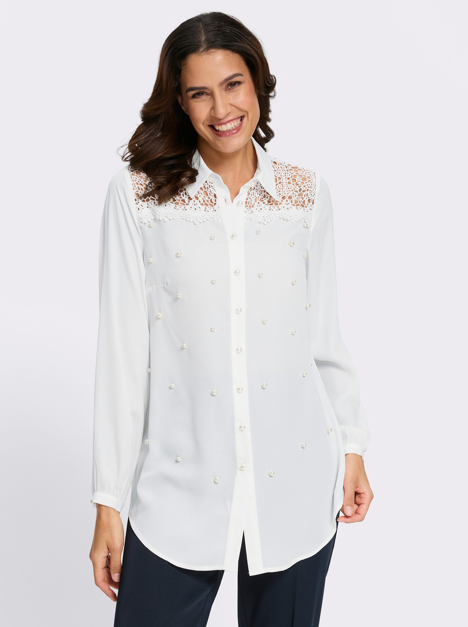 Longbluse mit Spitze und Zierperlen - ecru