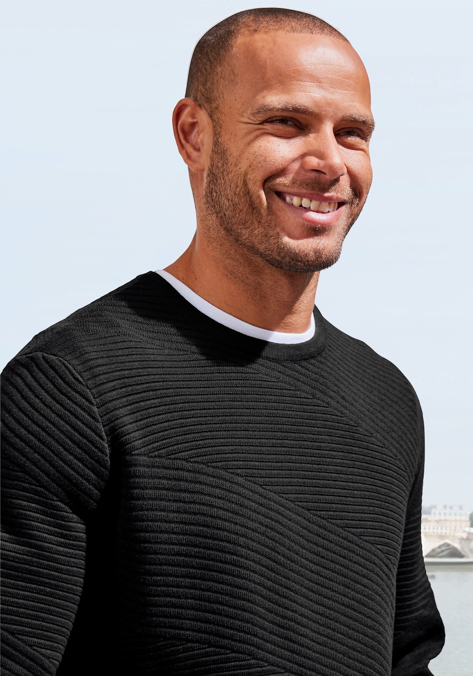 John Devin Strickpullover - schwarz