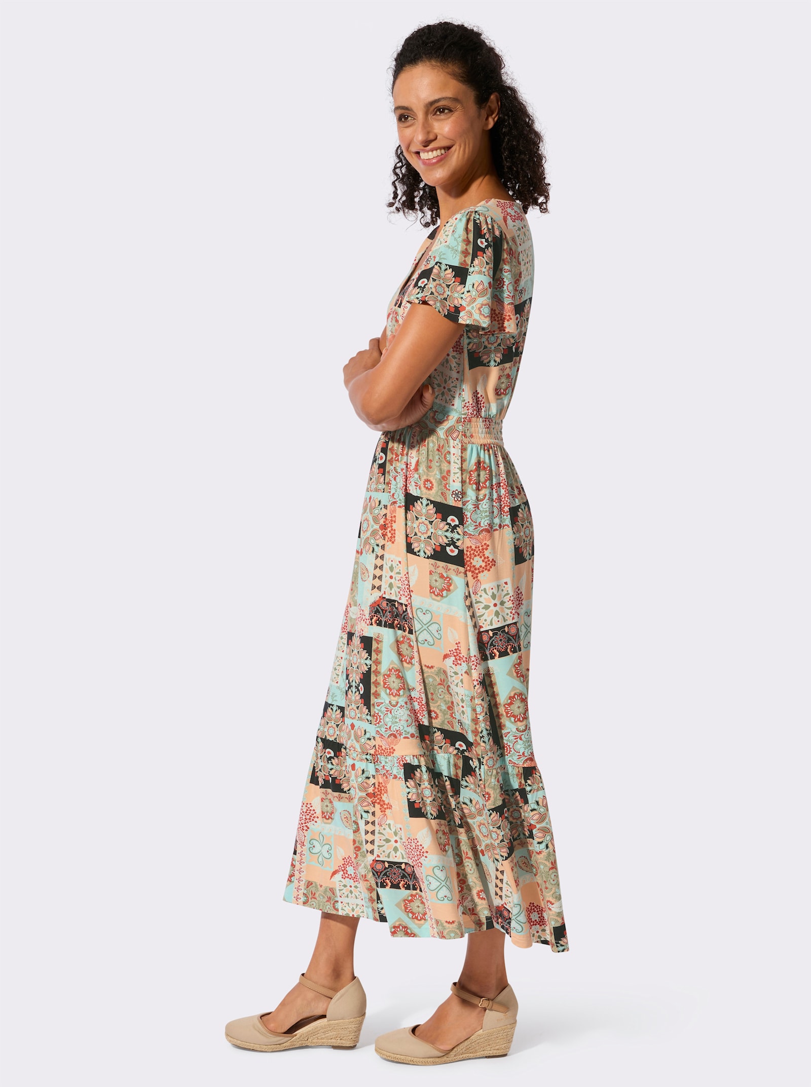 Jerseykleid mit Volants am Saum - mint-apricot-bedruckt