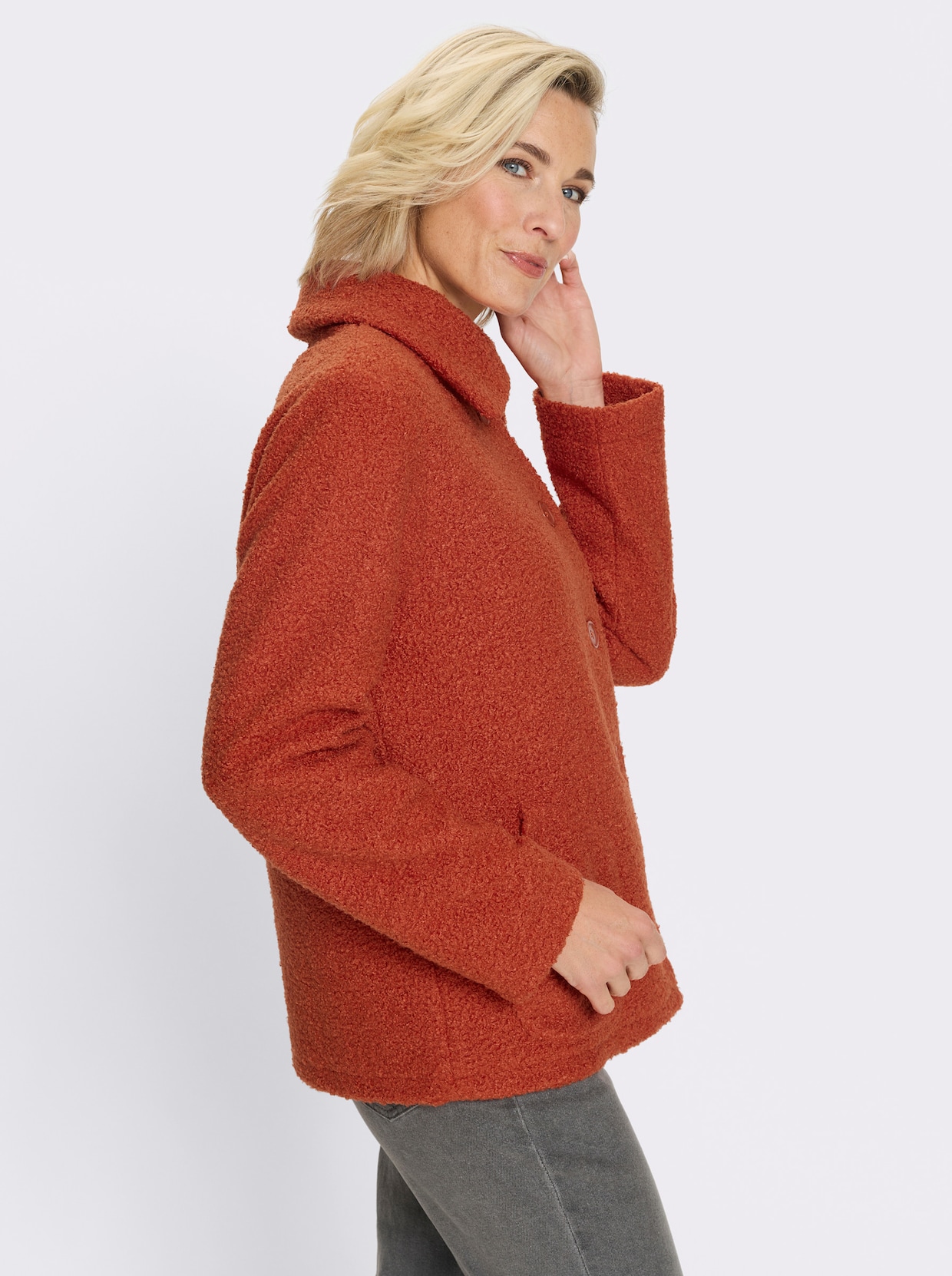 Boucléjack voor normale wintertemperaturen - roestrood