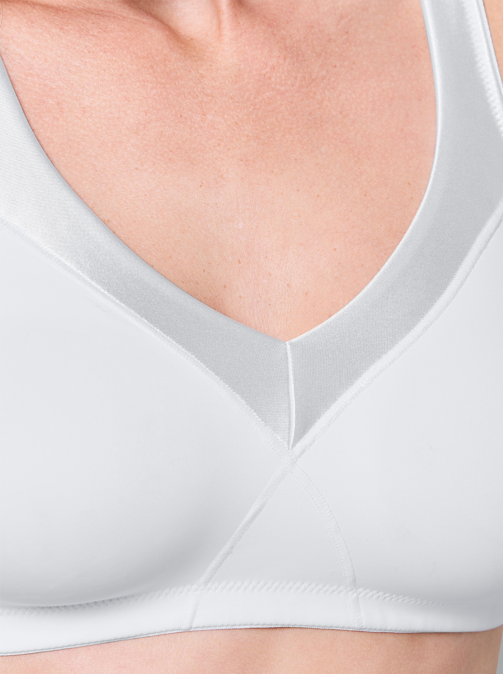 Naturana Minimizer-BH ohne Bügel - weiß