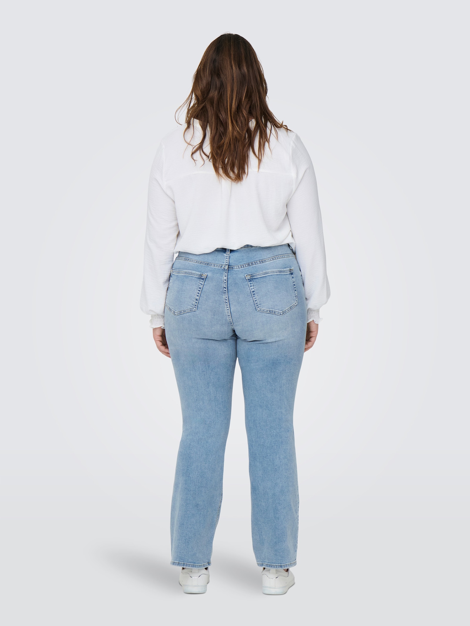 ONLY CARMAKOMA Bootcut-Jeans - light blue denim