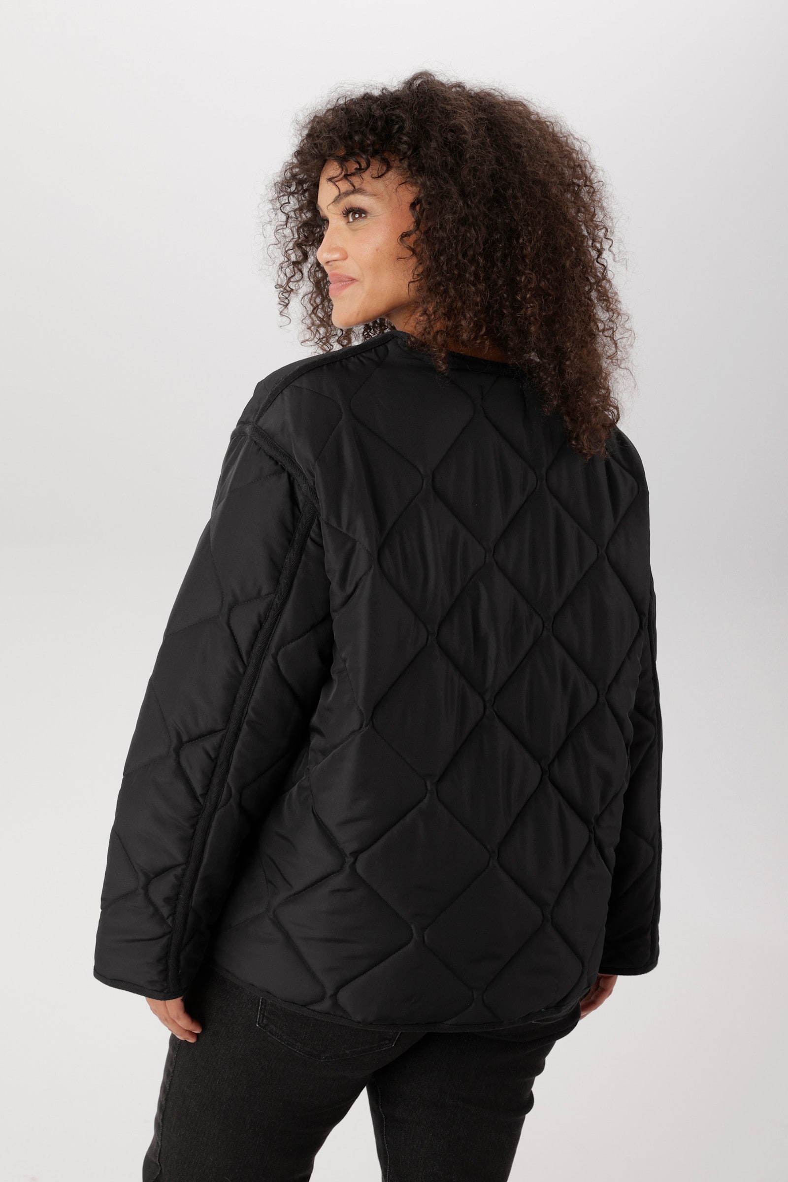 Aniston PLUS Steppjacke - schwarz