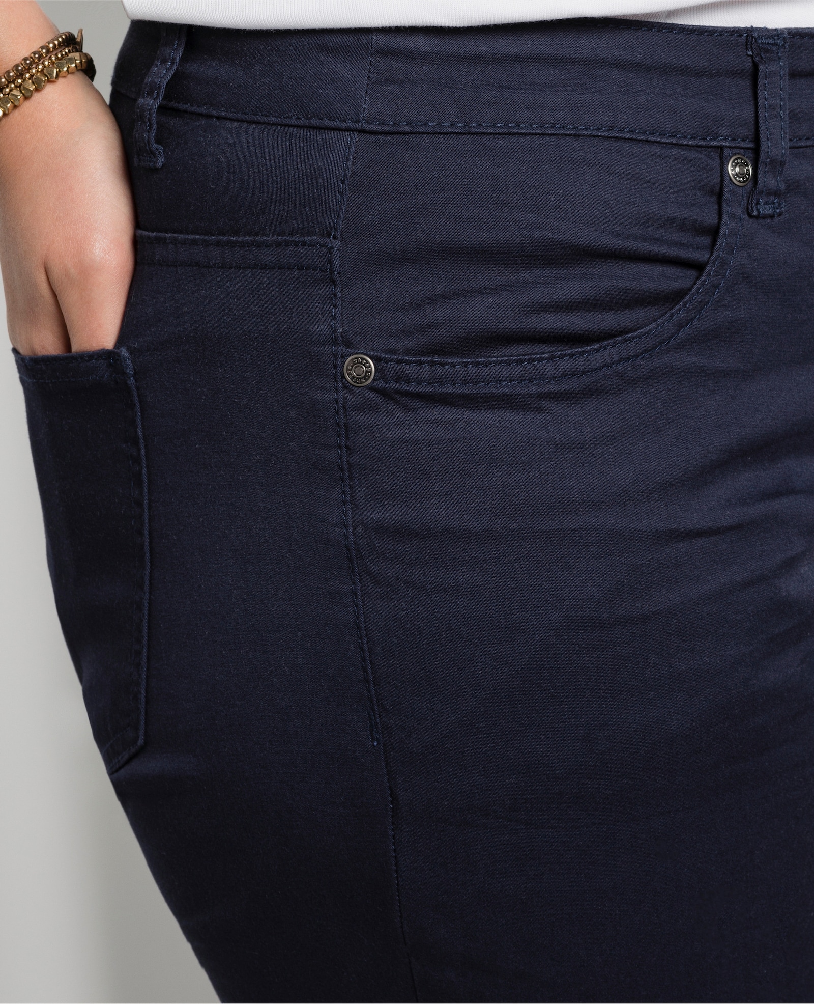 sheego Broek in recht model, van twill - marine