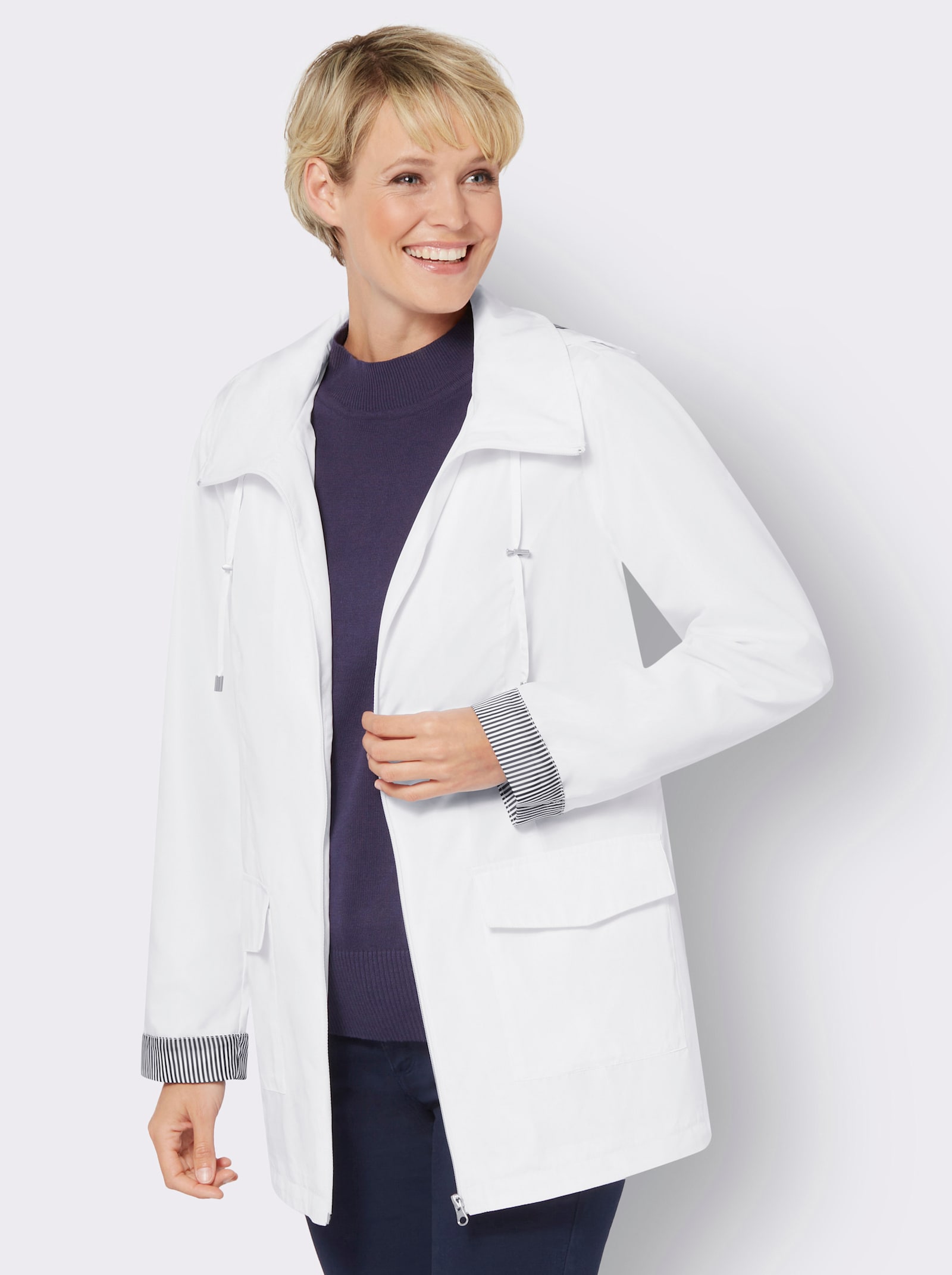 Jacke mit fixiertem Ärmel-Aufschlag - weiss