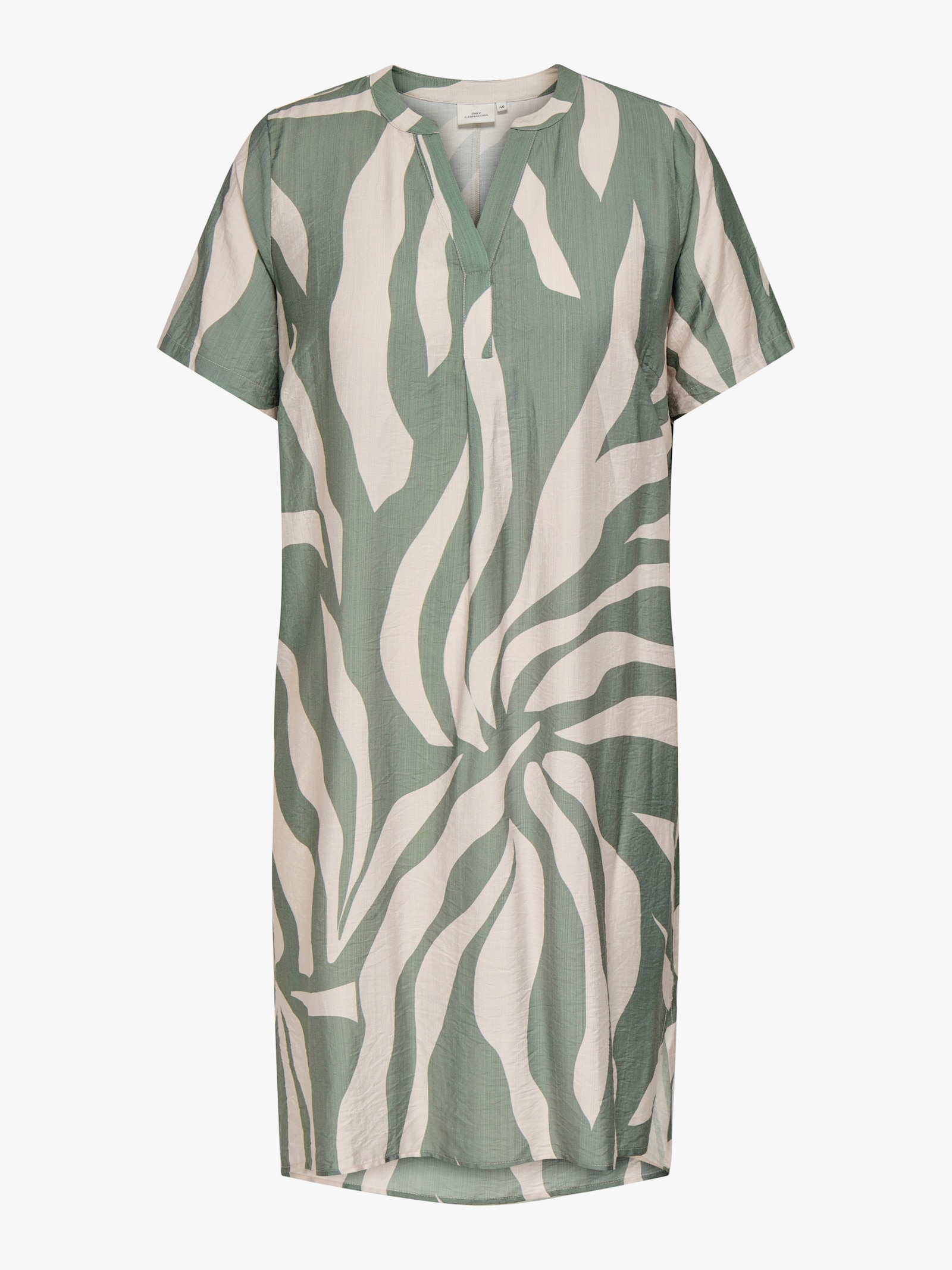 ONLY CARMAKOMA Sommerkleid - laurel wreath aop:big leafes