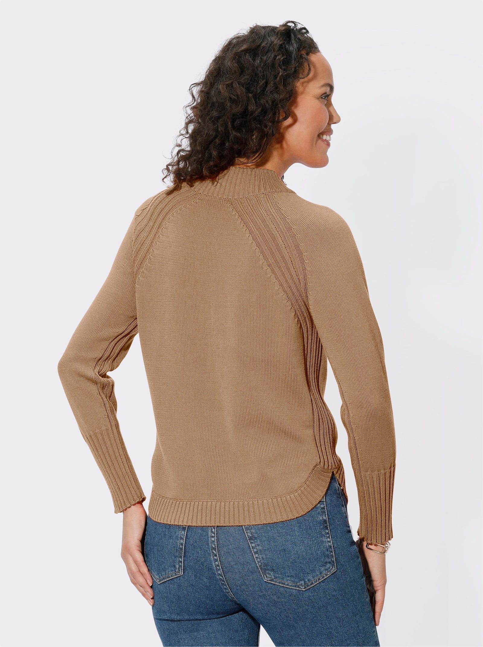Pullover met opstaande kraag en afgeronde zoom - camel