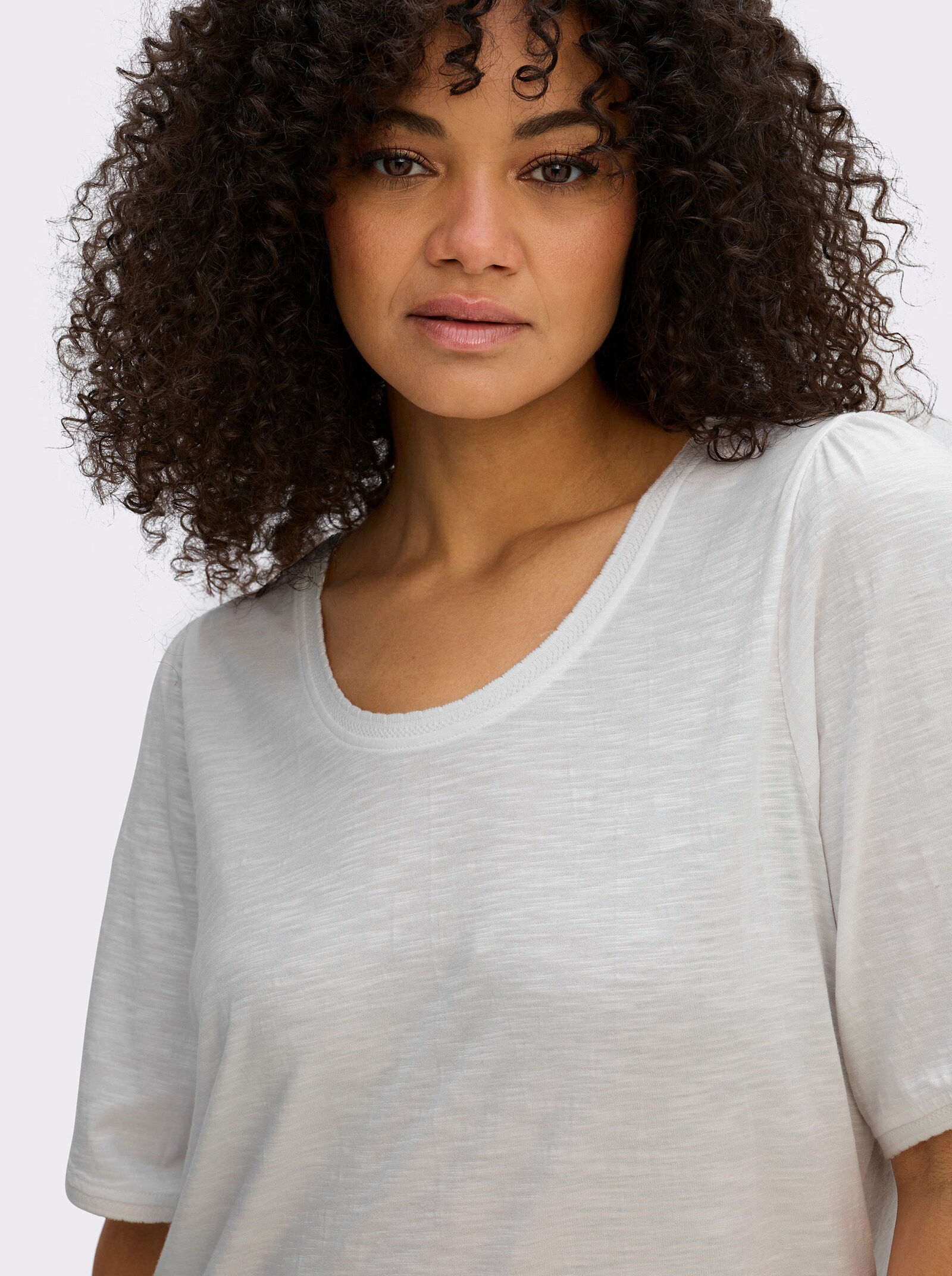 sheego Rundhalsshirt in Flammgarn-Struktur - ecru