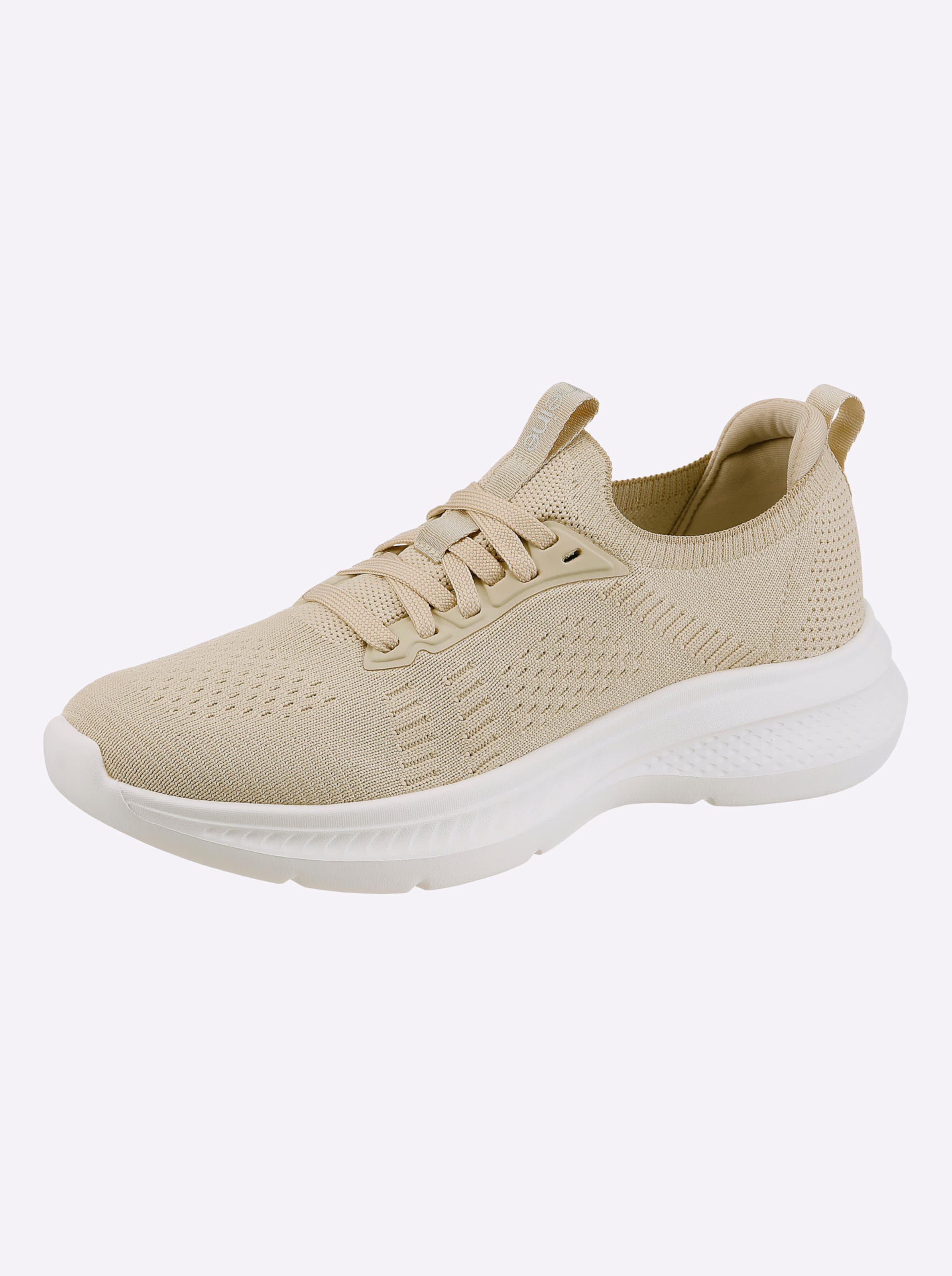 Sneaker