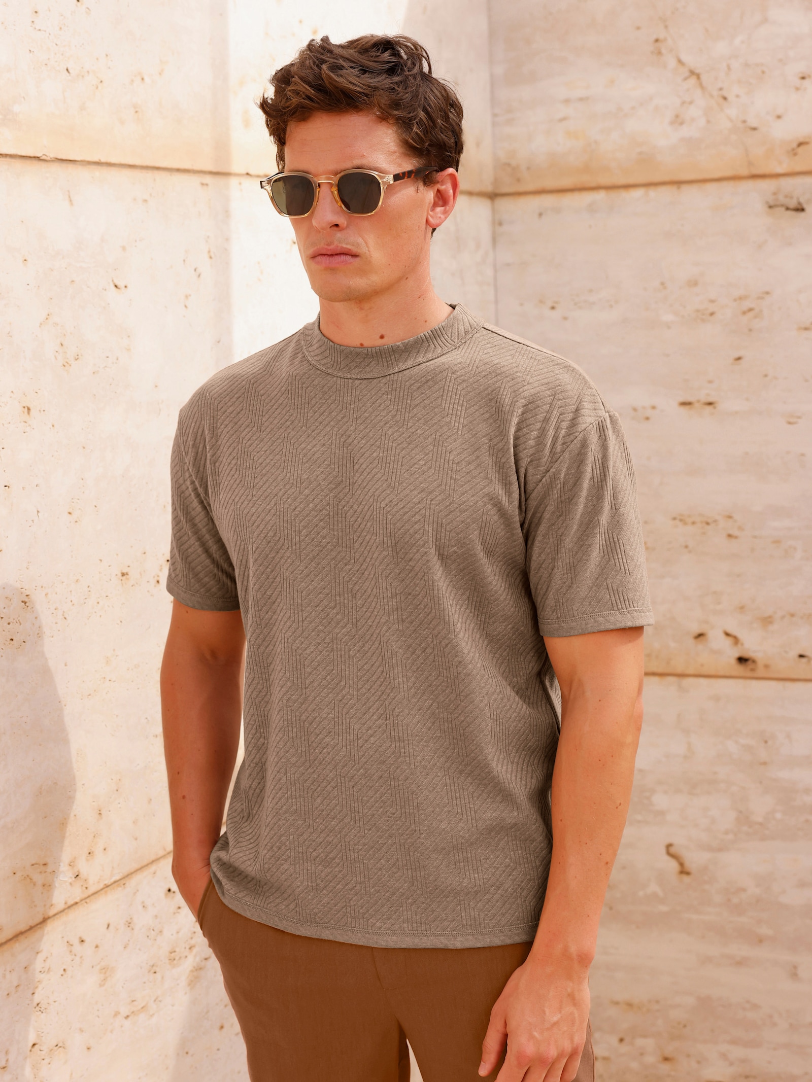 Marco Donati Kurzarmshirt in strukturierter Qualität - camel