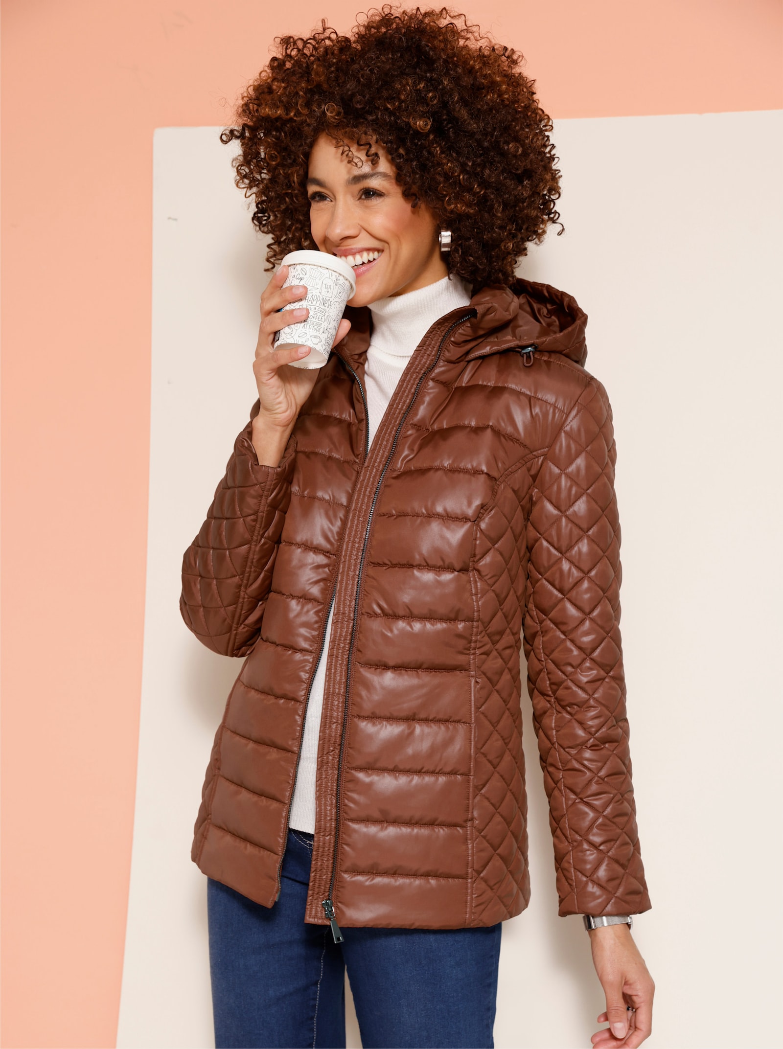 Gewatteerde jas met capuchon - roodbruin