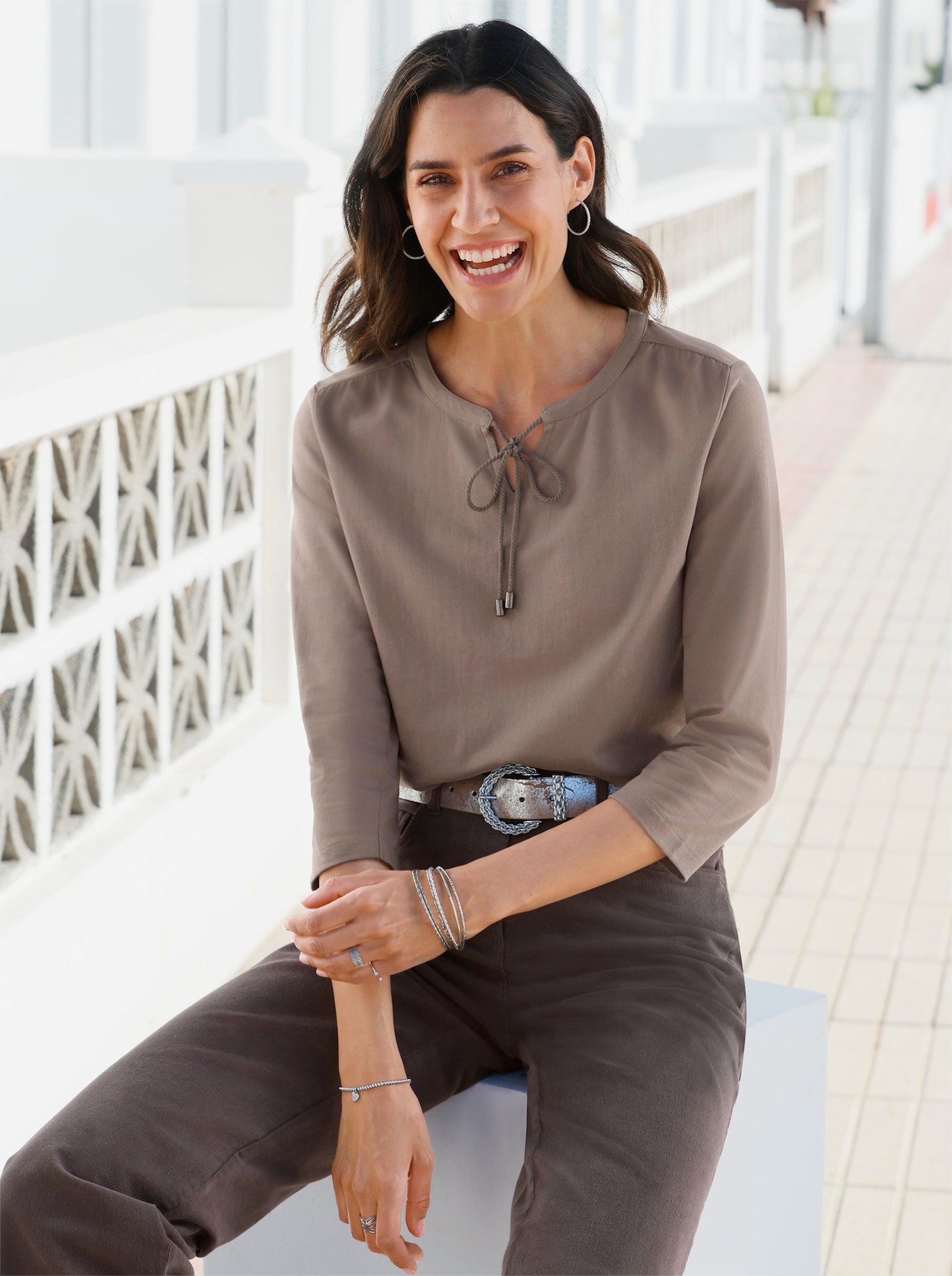 3/4-Arm-Shirt mit Raffung an der Schulter - taupe