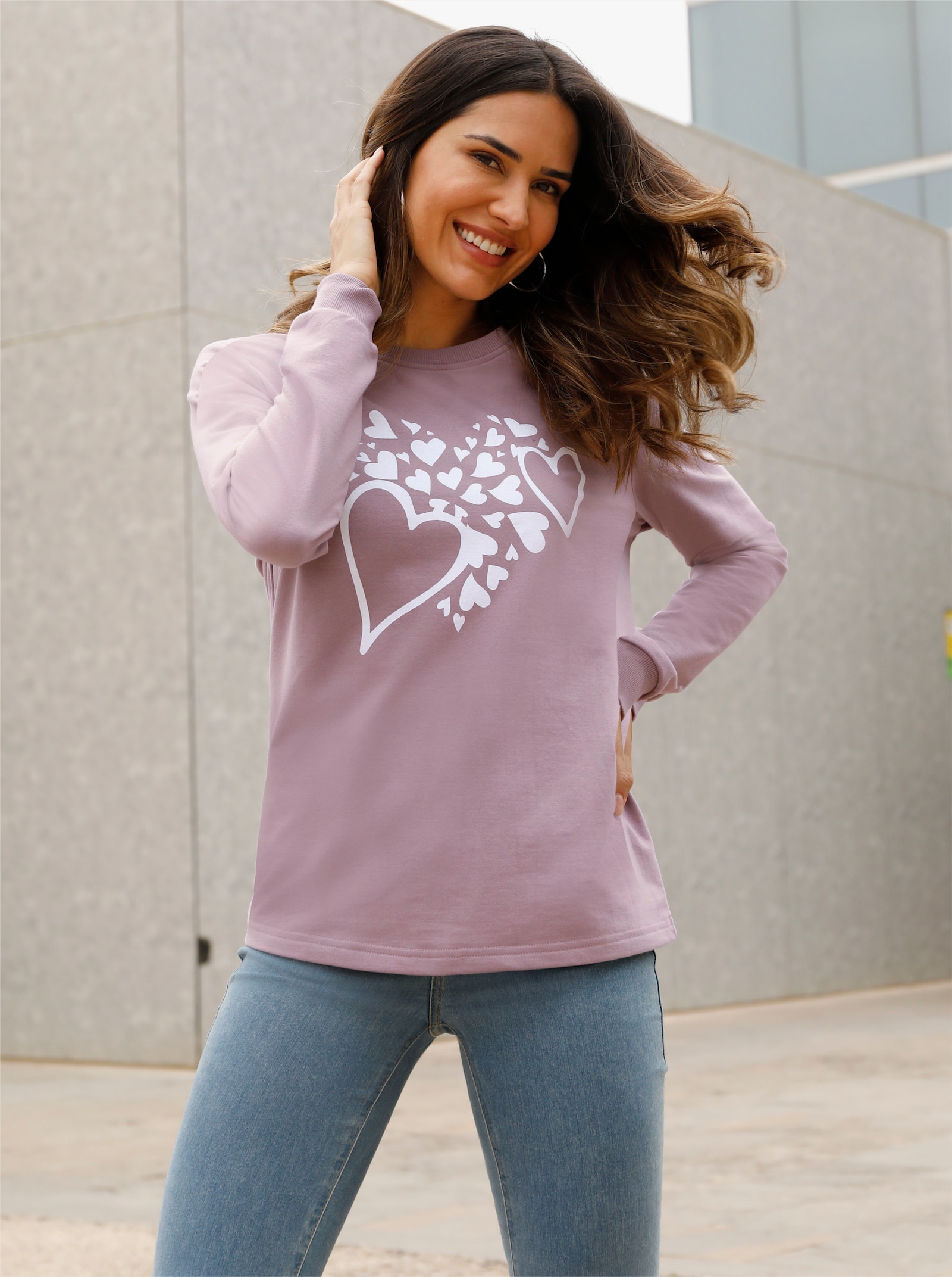 Sweatshirt mit platziertem Herzmuster - mauve-ecru