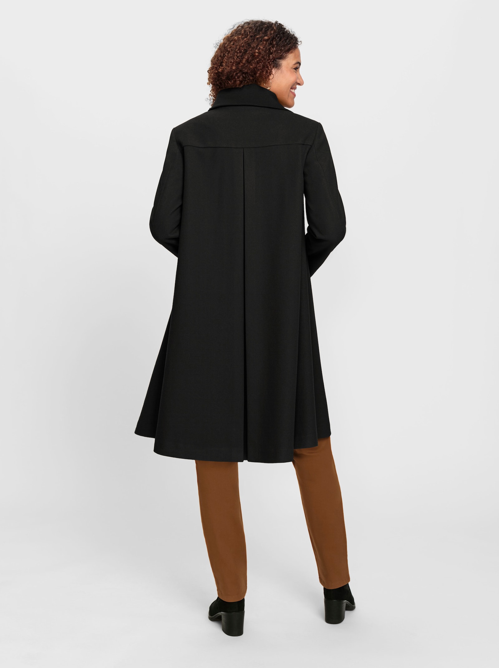 Kurzmantel in A-Linie - schwarz