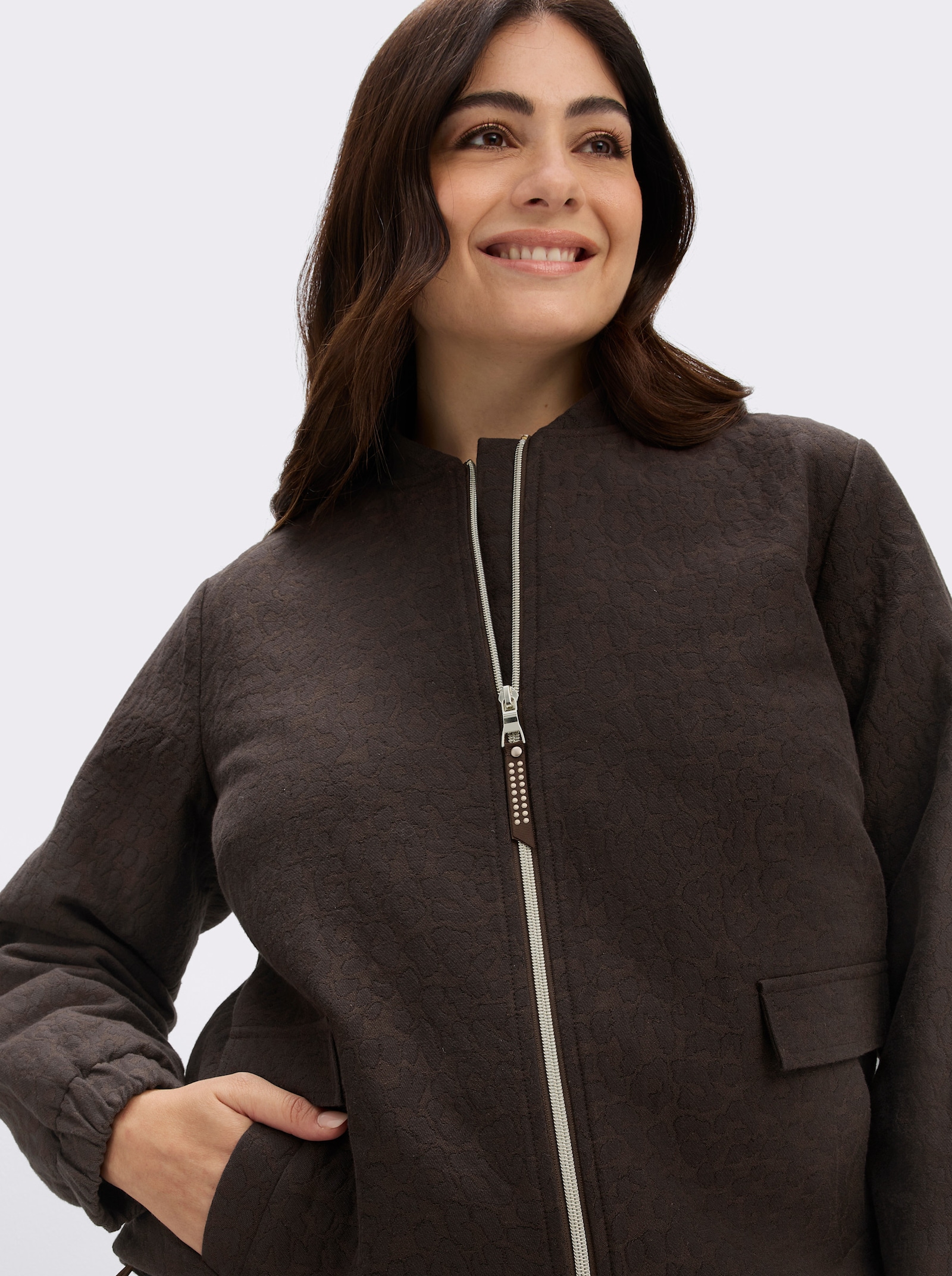sheego Blouson-Jacke mit Leo-Alloverprint - schoko-gemustert