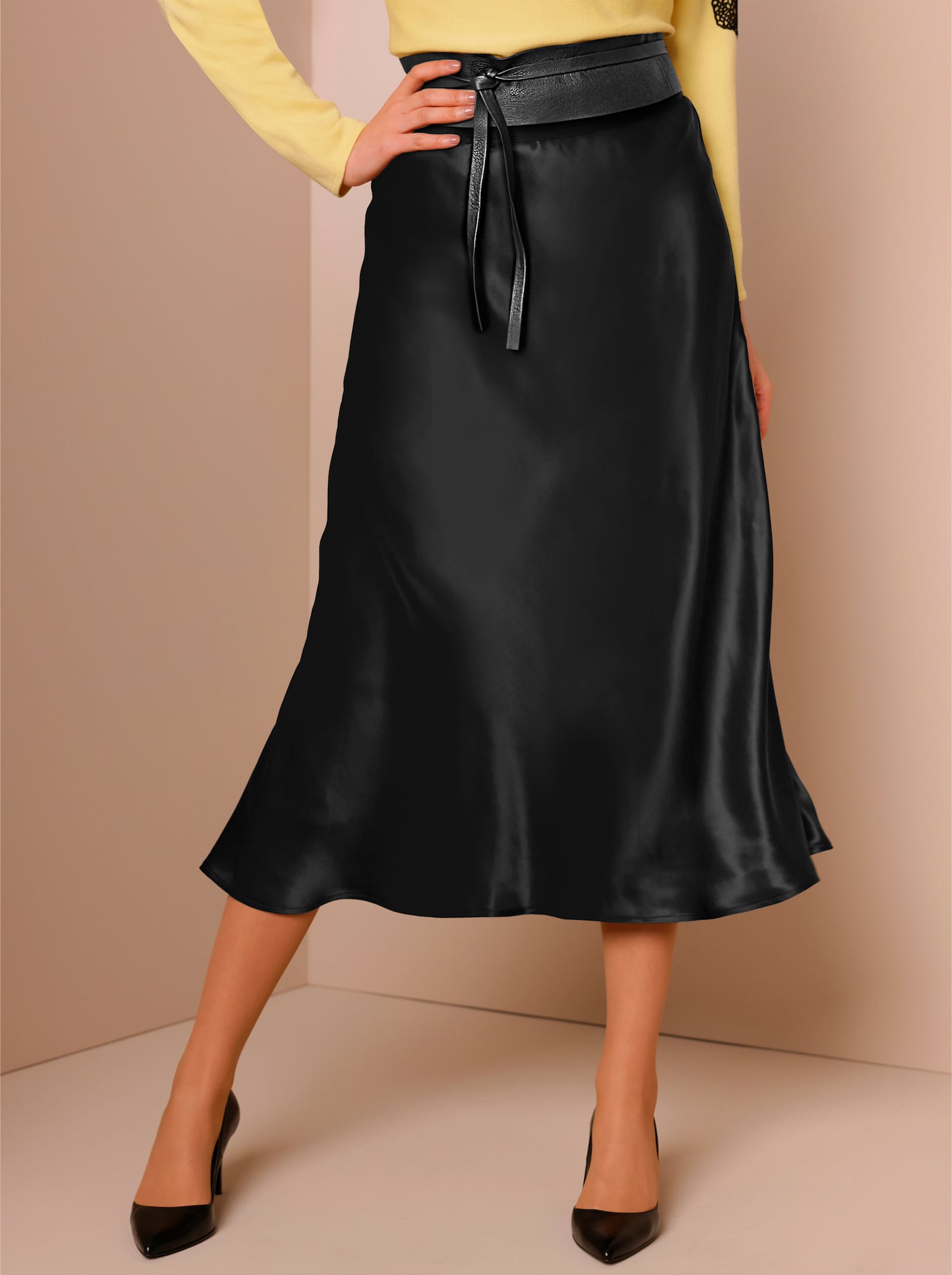 CREATION L PREMIUM Schlupfrock im Viskose-Seiden-Mix - schwarz