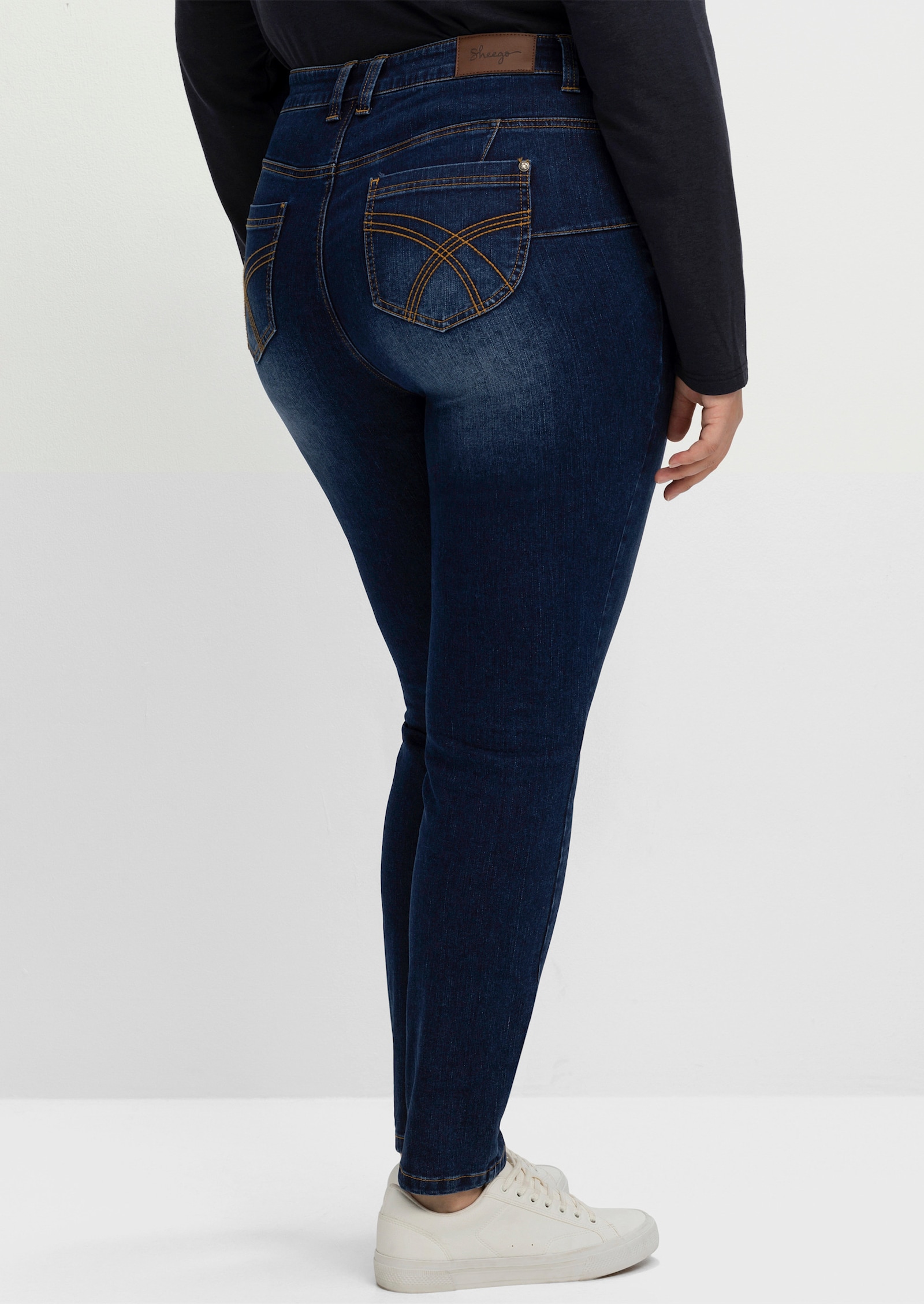 sheego Skinny Jeans mit bequemer Taille - dark blue denim
