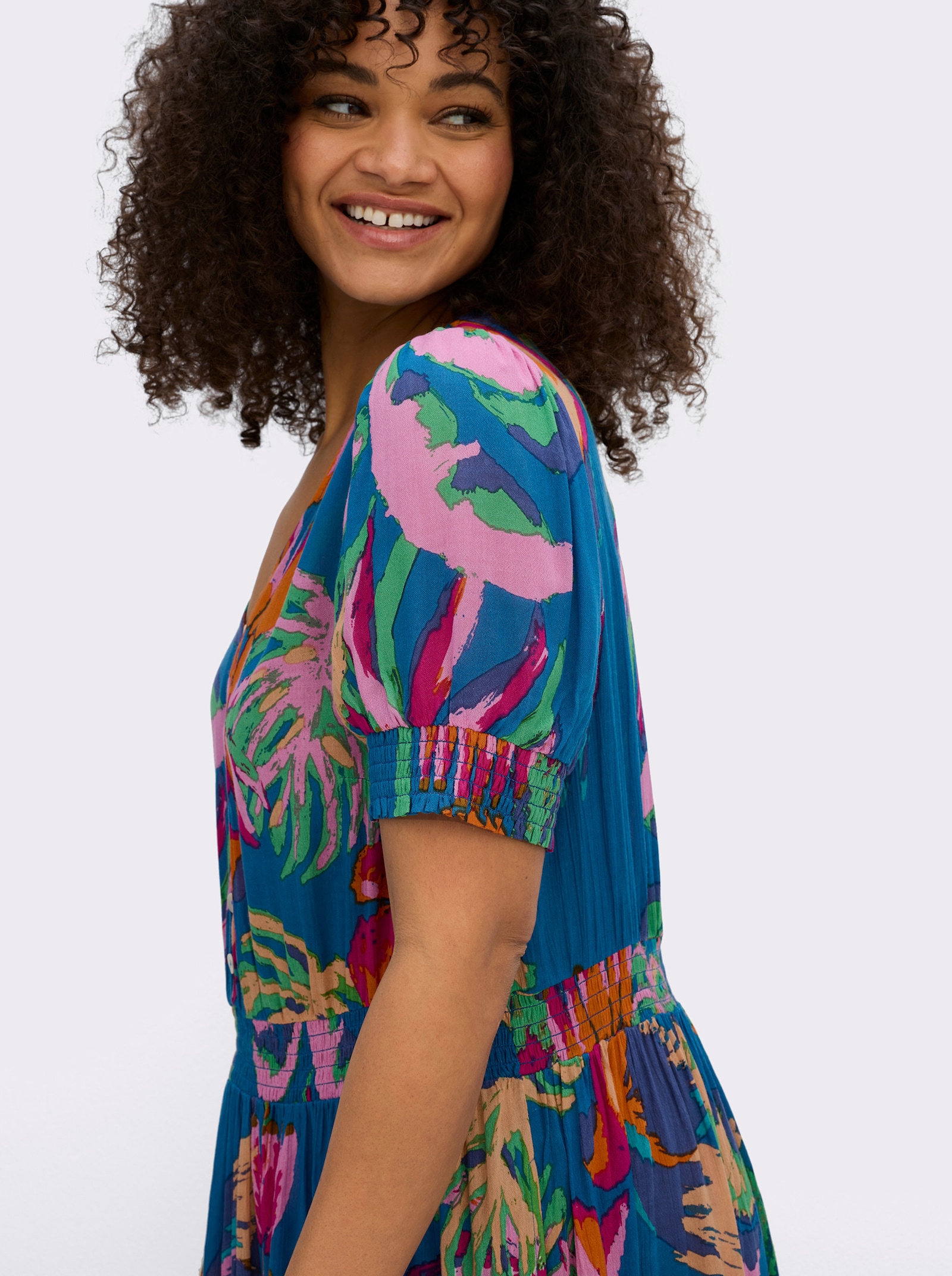 sheego Zomerjurk met tropische print - koningsblauw/aardbei gedessineerd