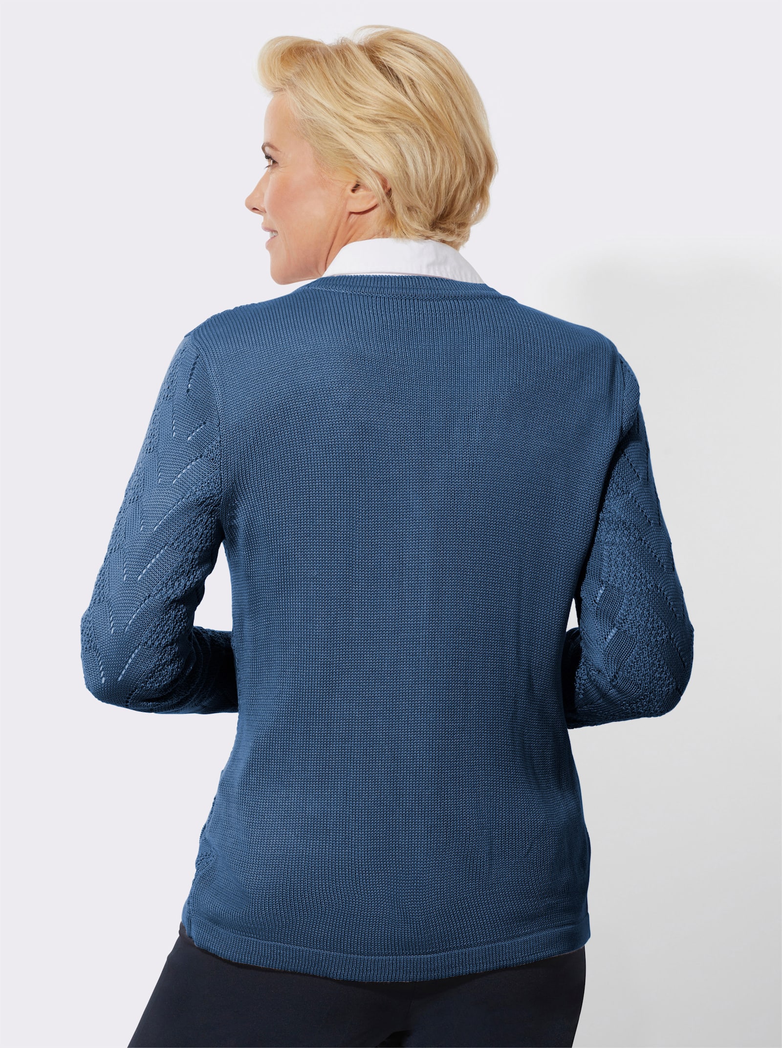 Strickjacke mit 2 aufgesetzten Taschen - jeansblau