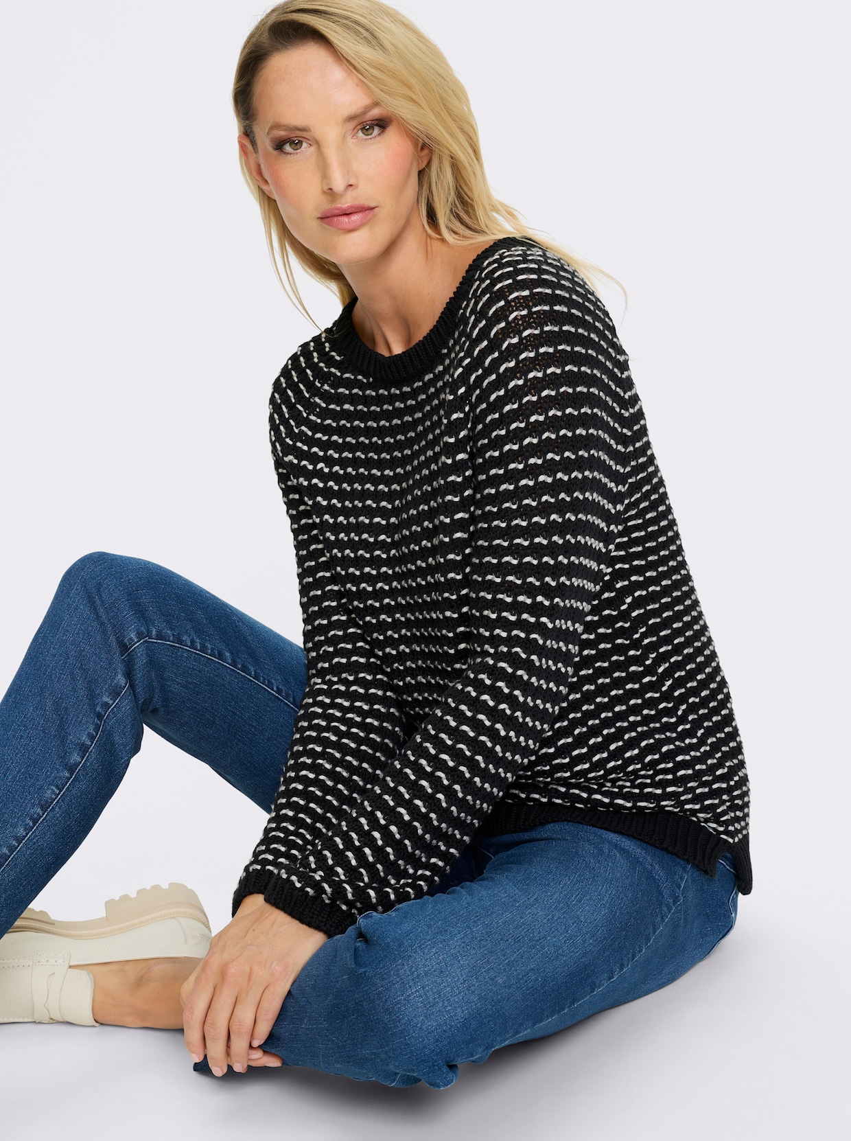 heine Strickpullover - schwarz-ecru-gemustert