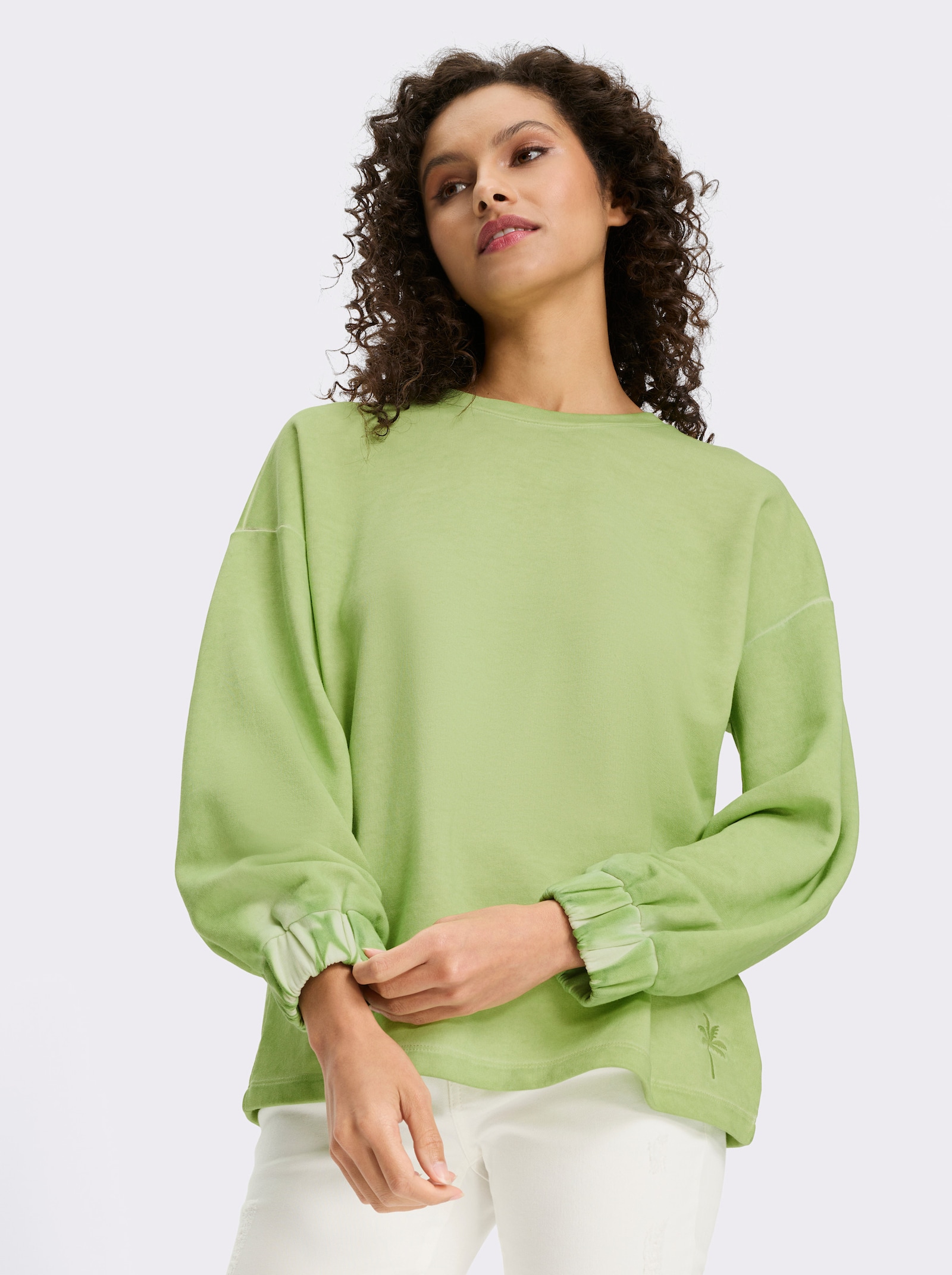 heine Sweatshirt mit Oil-dyed-Waschung - pistazie