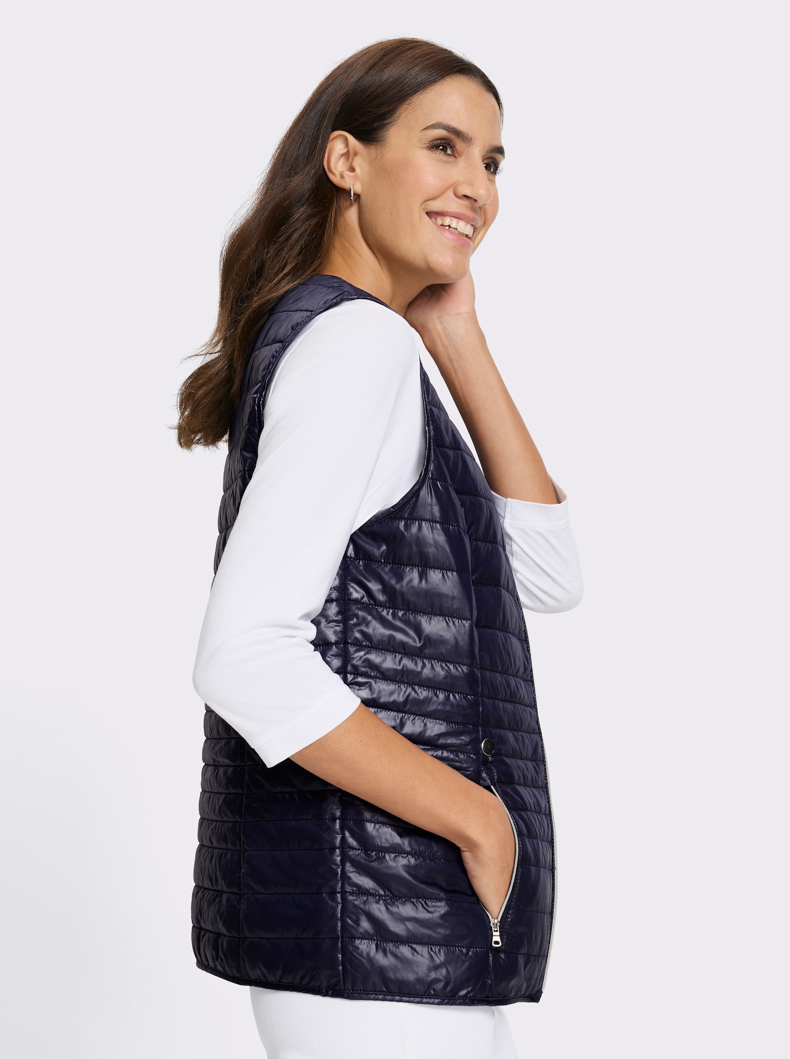 Prošívaná vesta s lehkým vatováním - námořnická modrá