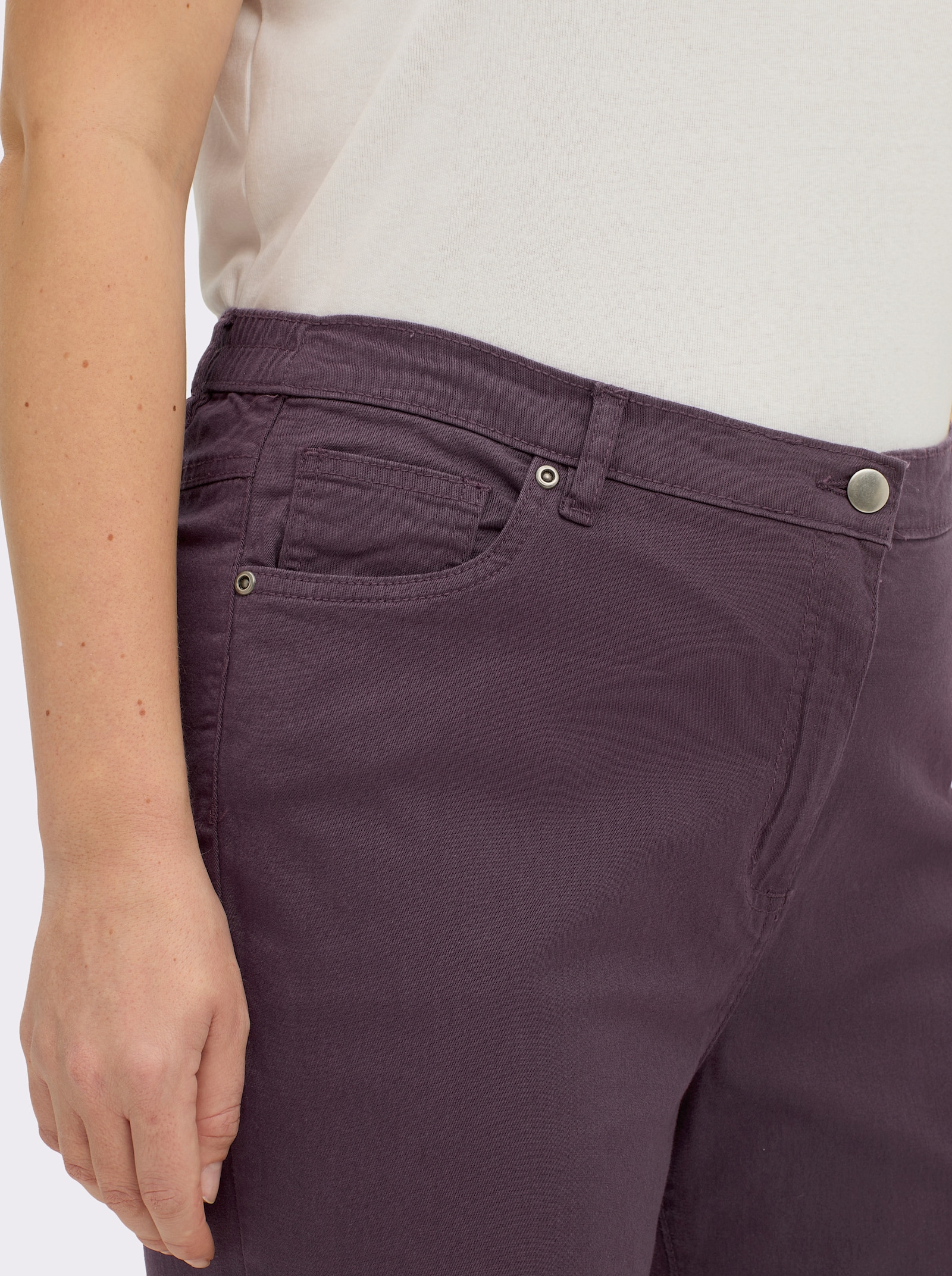 5-Pocket-Jeans mit Stickerei-Motiv - aubergine