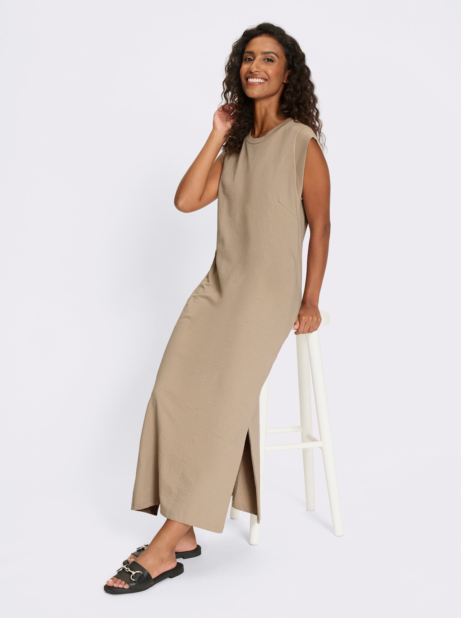 heine Freizeitkleid mit langen Seitenschlitzen - beige