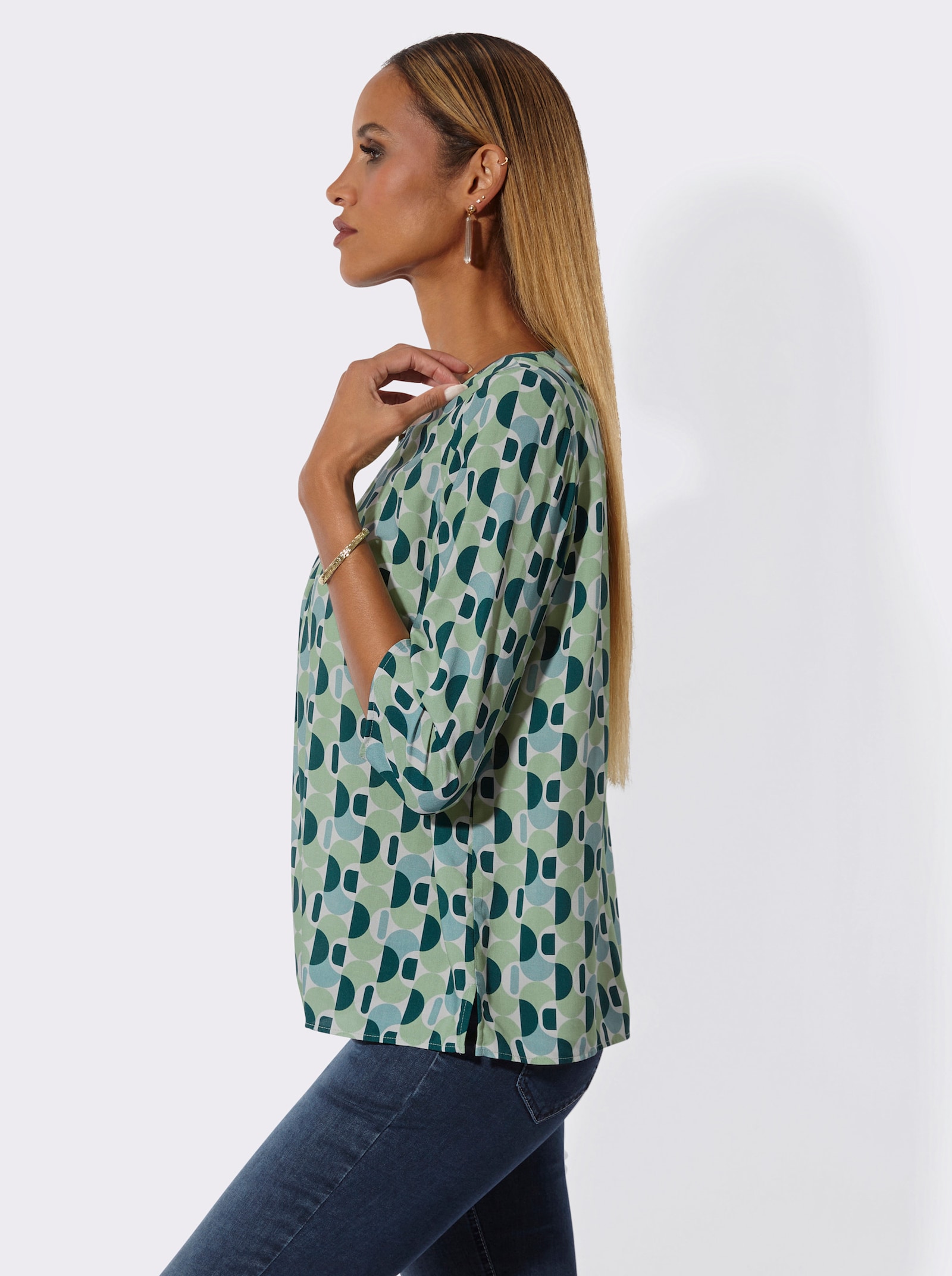 Druckbluse mit Seitenschlitzen - eucalyptus-jade-bedruckt